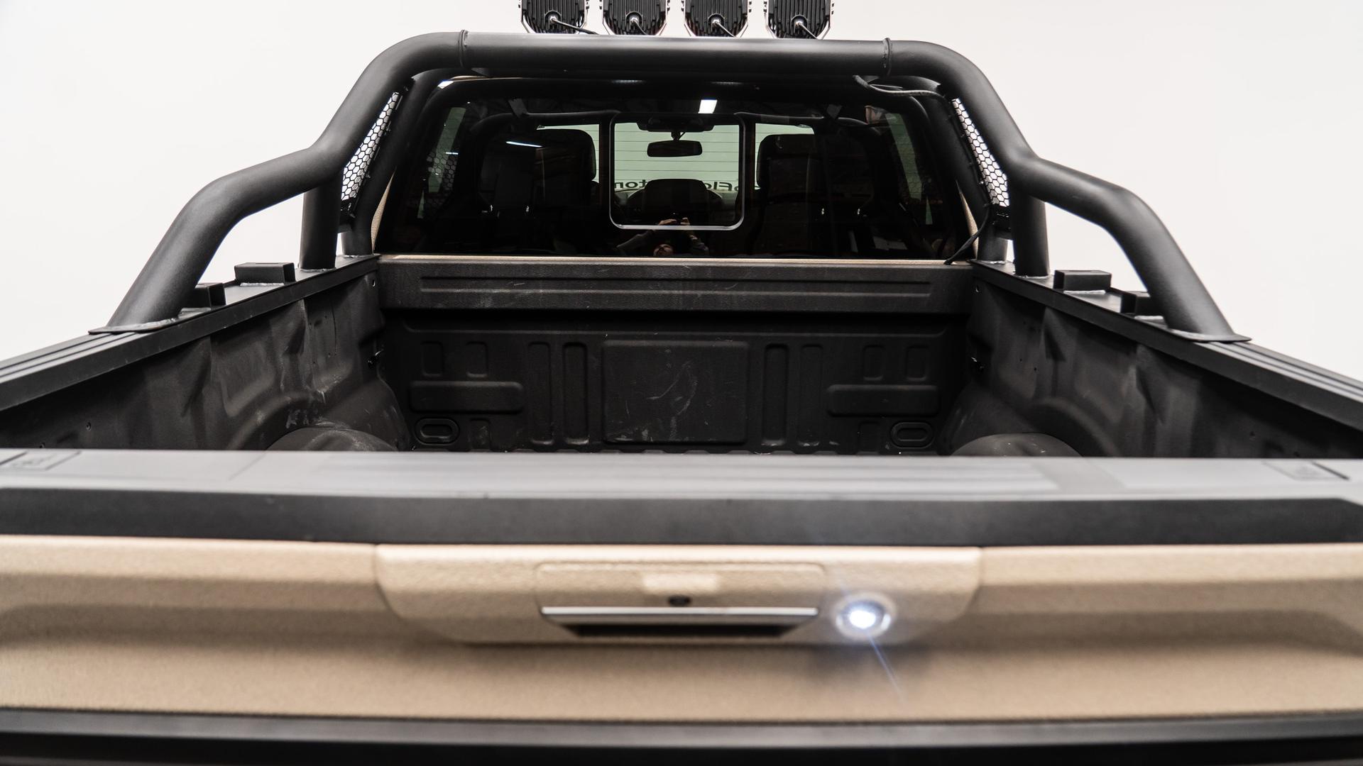 2024 FORD F-150 LARIAT in Tan, photo 17 of 53
