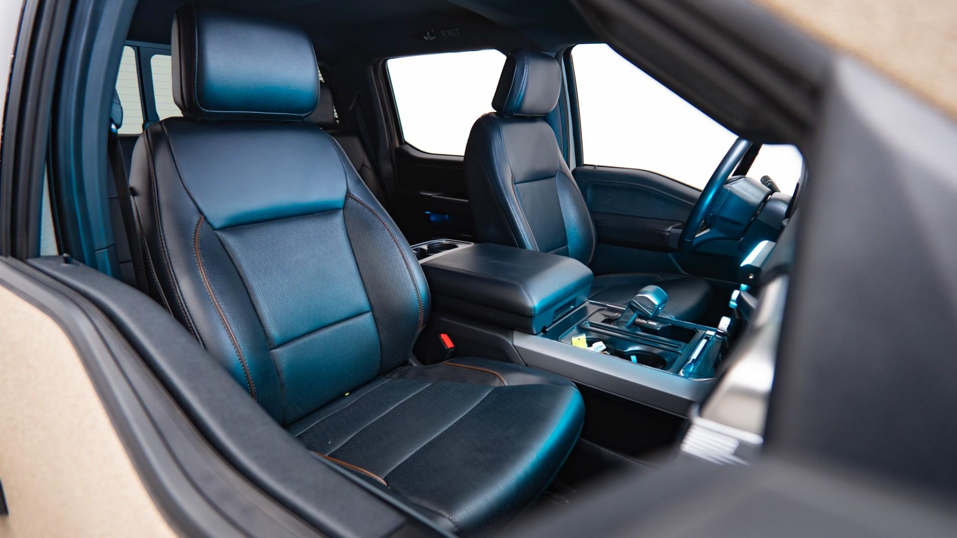 2024 FORD F-150 LARIAT in Tan, photo 38 of 53