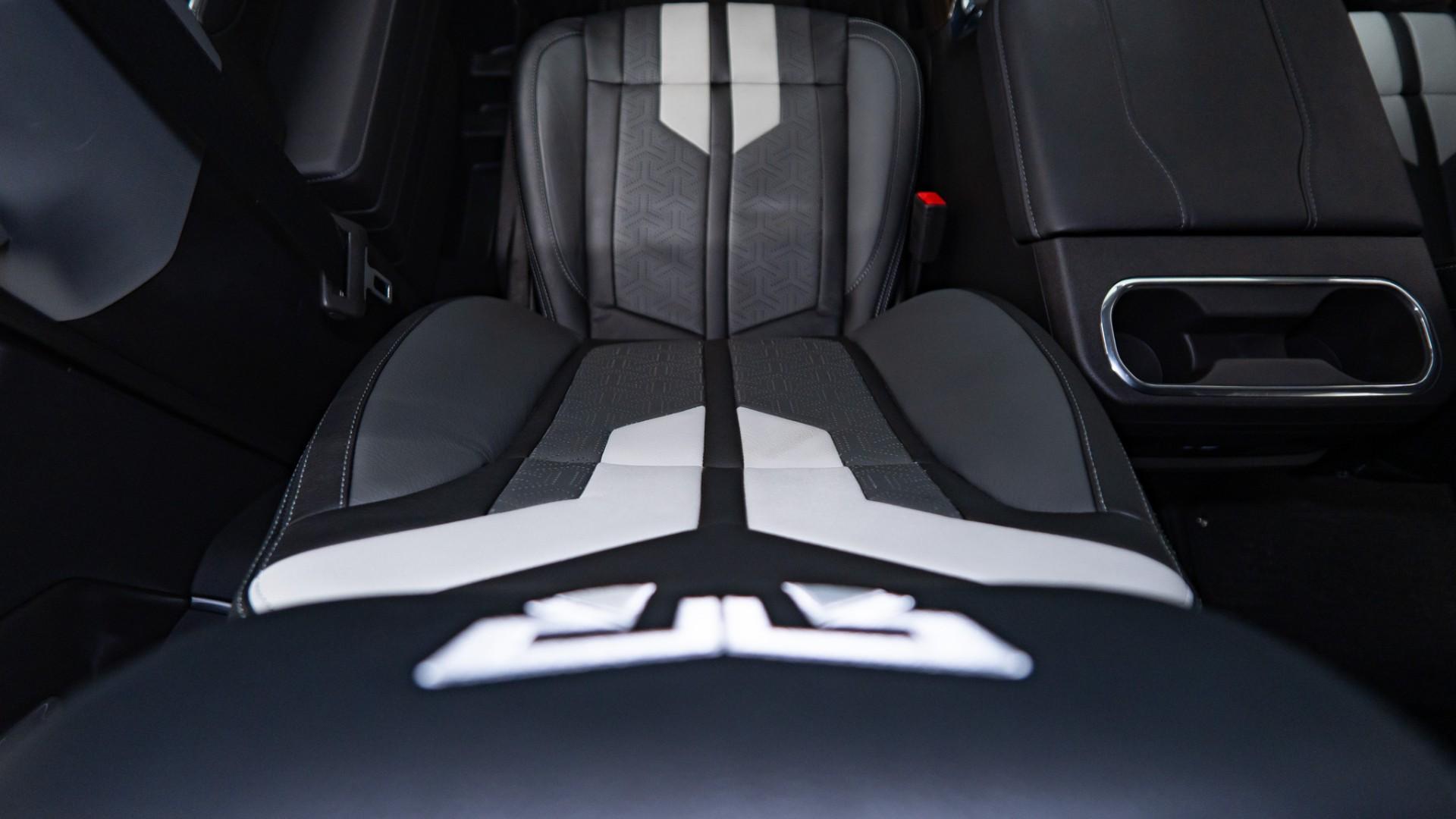 2024 CHEVROLET SILVERADO 1500 in Gray, photo 25 of 57