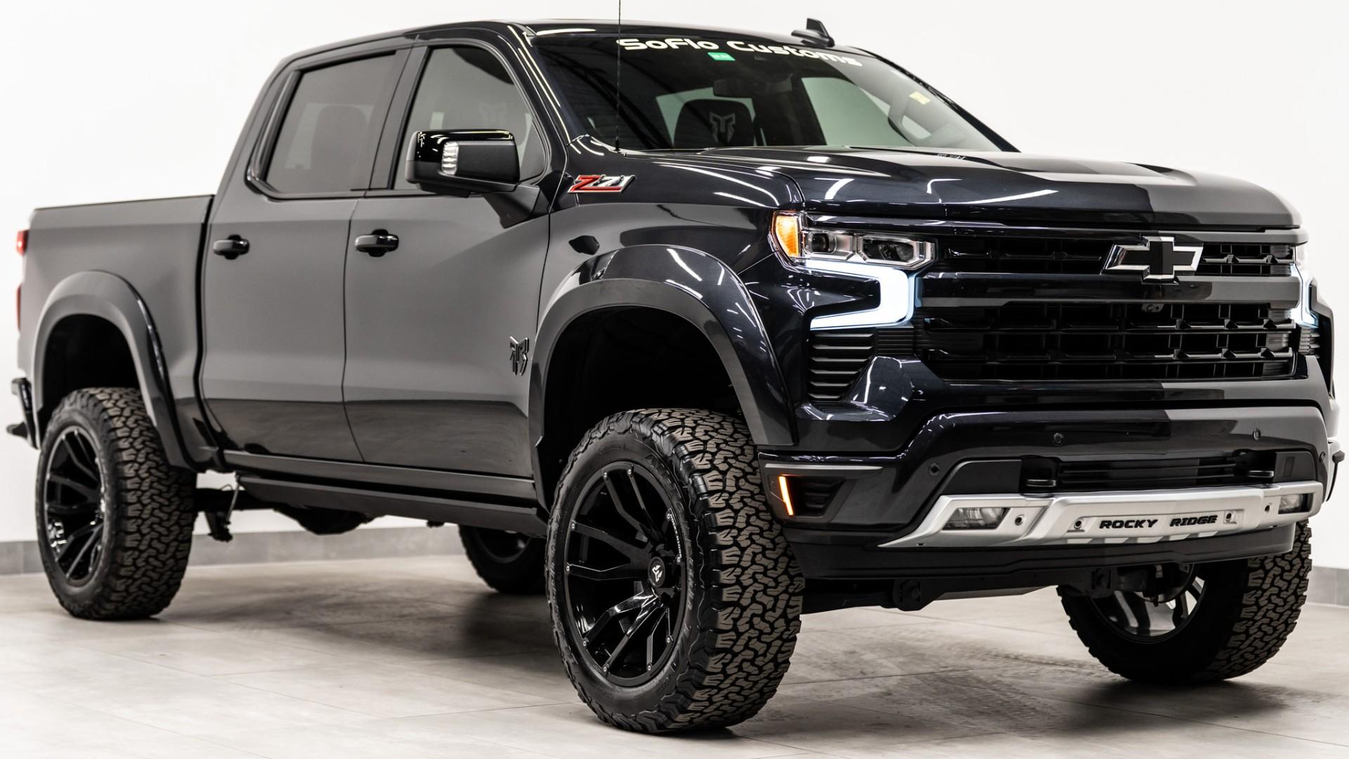 2024 CHEVROLET SILVERADO 1500 in Gray, photo 5 of 57