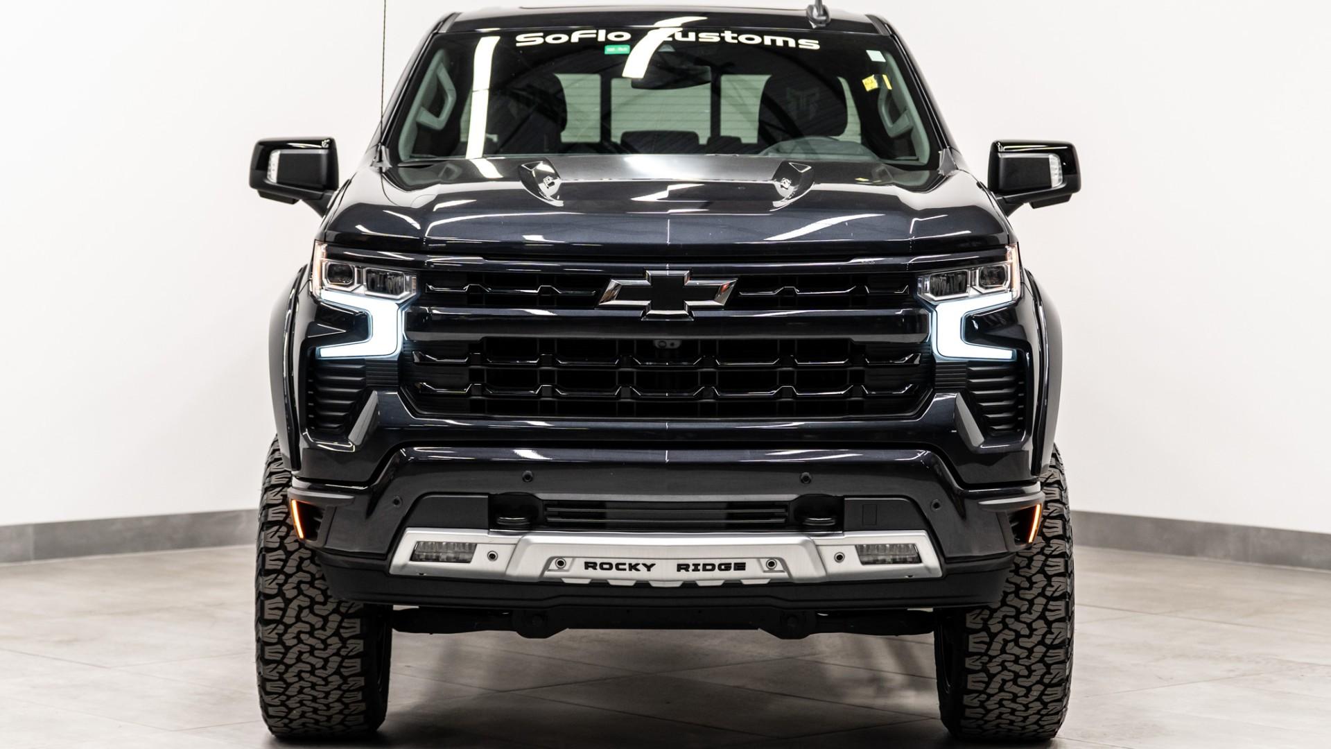 2024 CHEVROLET SILVERADO 1500 in Gray, photo 4 of 57