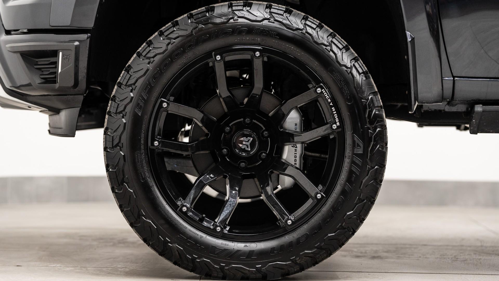 2024 CHEVROLET SILVERADO 1500 in Gray, photo 56 of 57