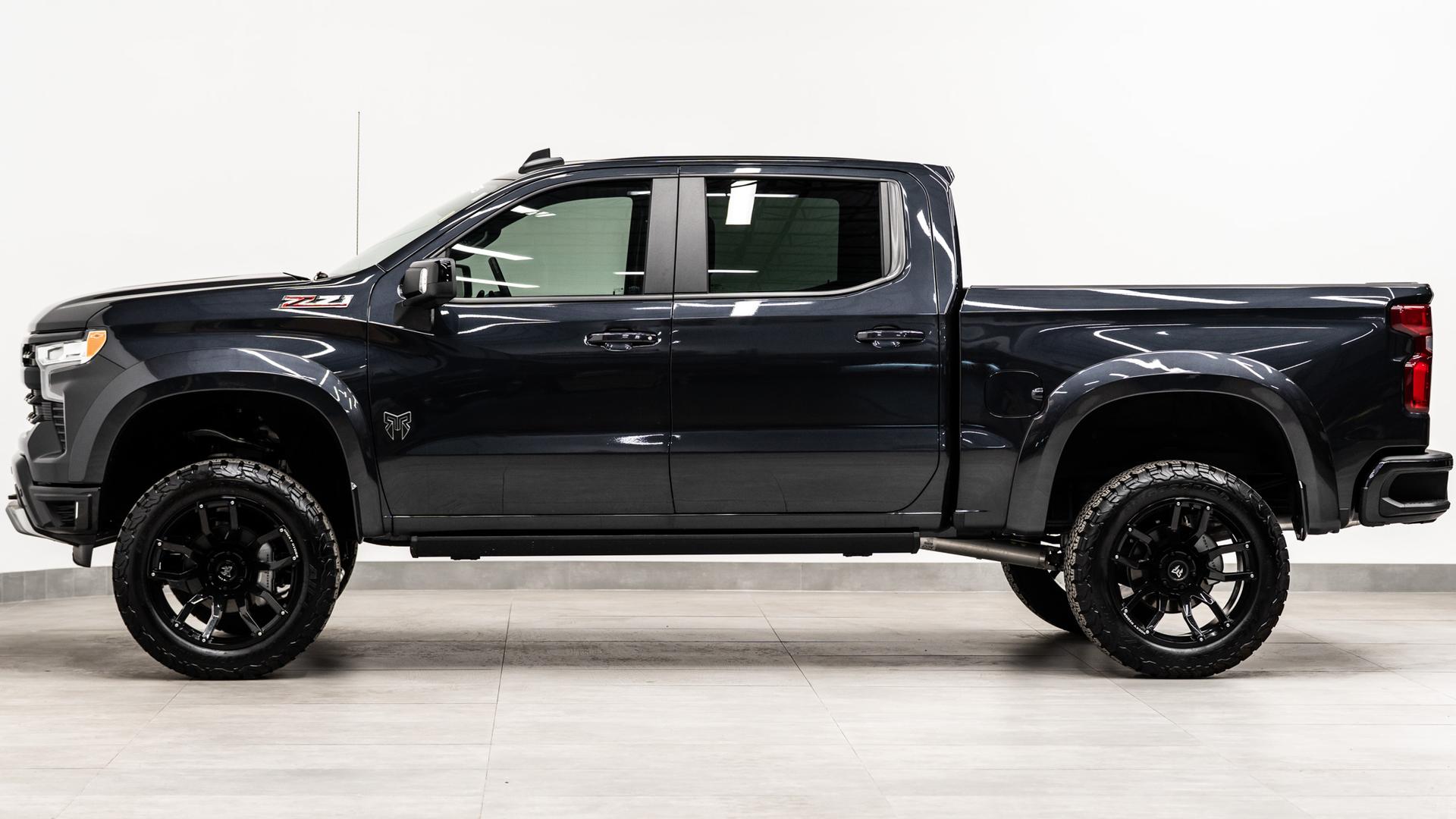 2024 CHEVROLET SILVERADO 1500 in Gray, photo 11 of 57