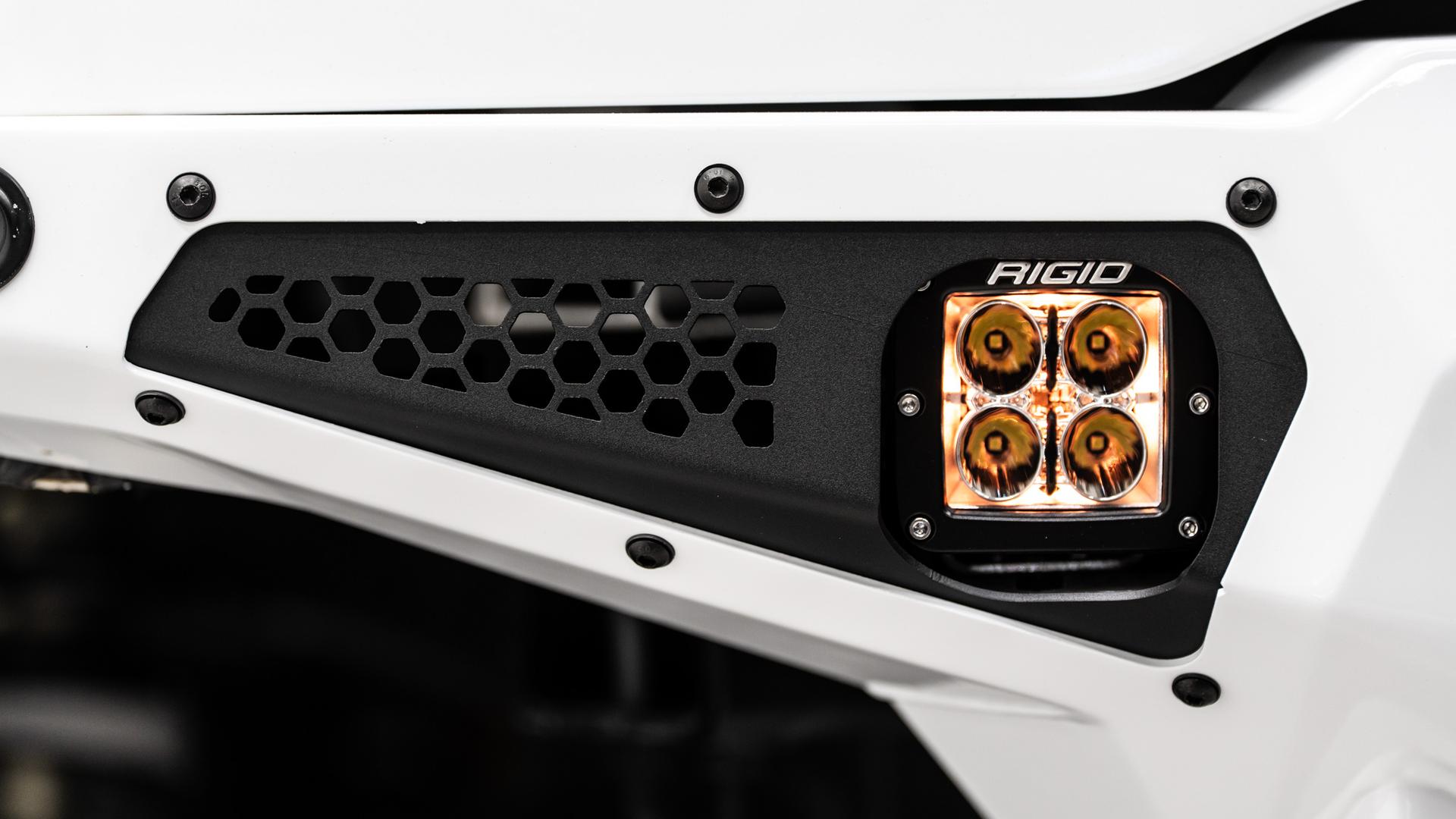 2024 FORD F-150 LARIAT in White, photo 32 of 53