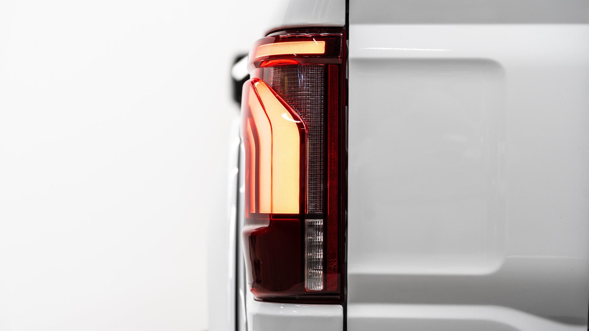 2024 FORD F-150 LARIAT in White, photo 37 of 53
