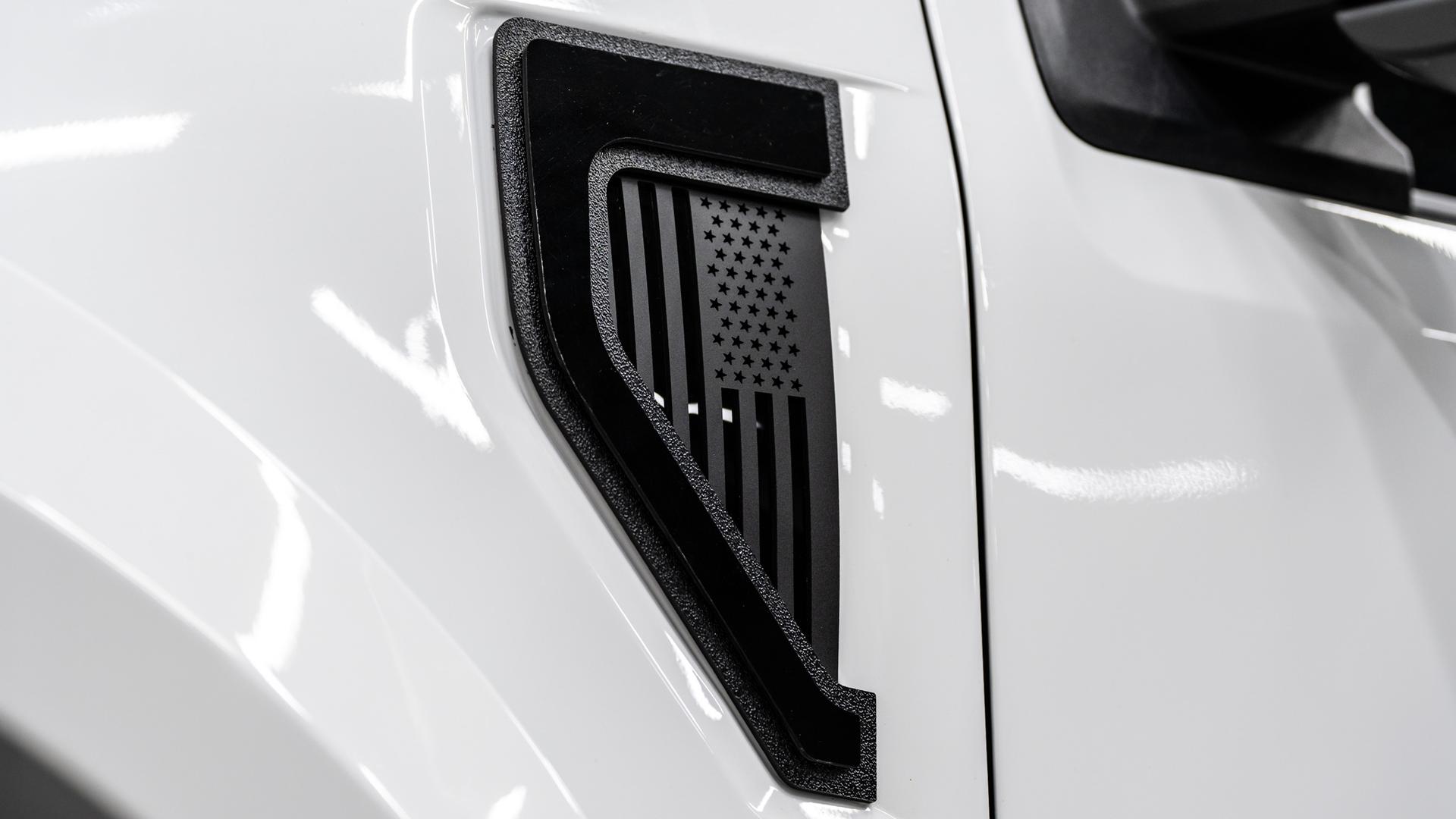 2024 FORD F-150 LARIAT in White, photo 45 of 53