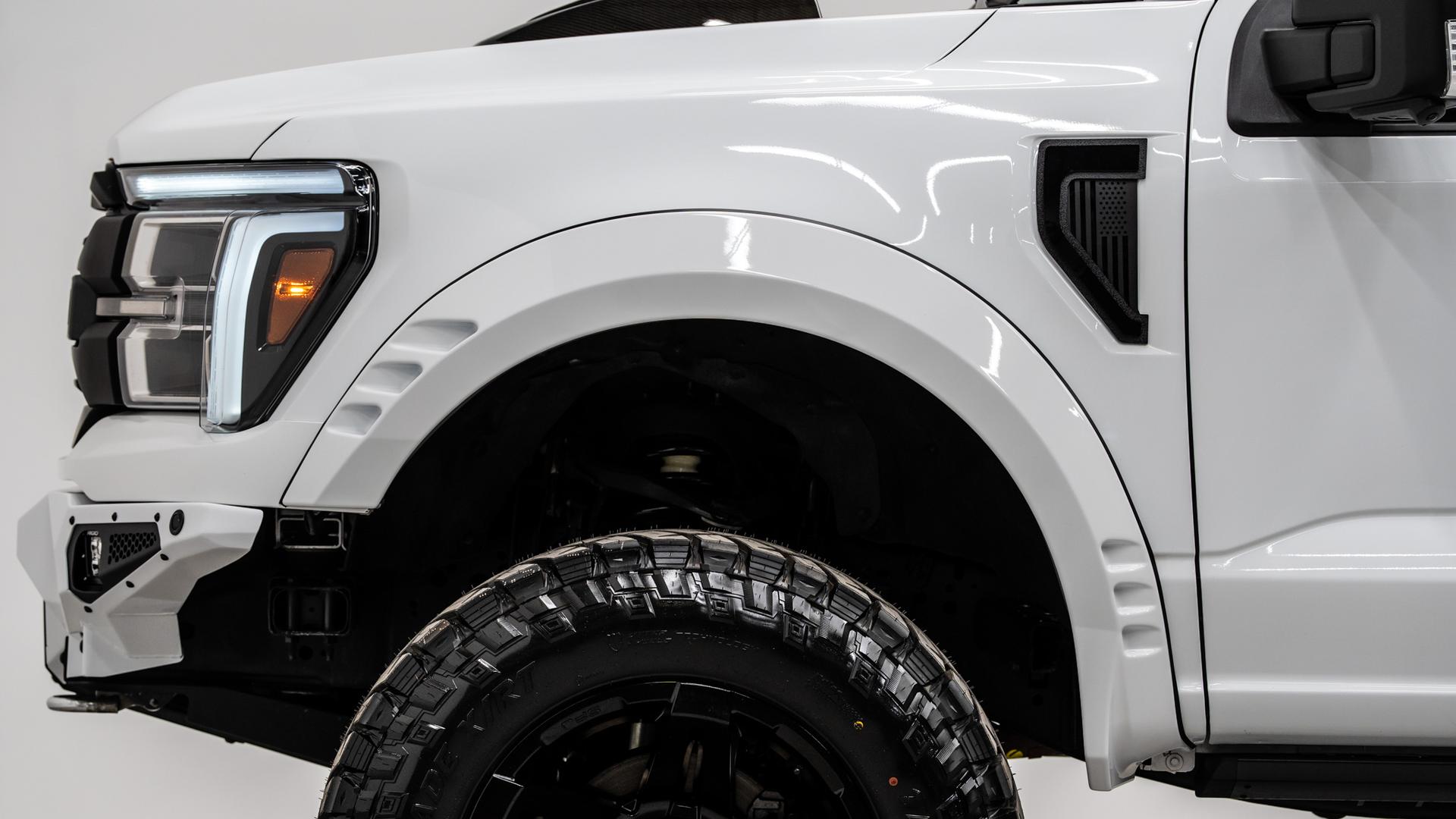 2024 FORD F-150 LARIAT in White, photo 47 of 53