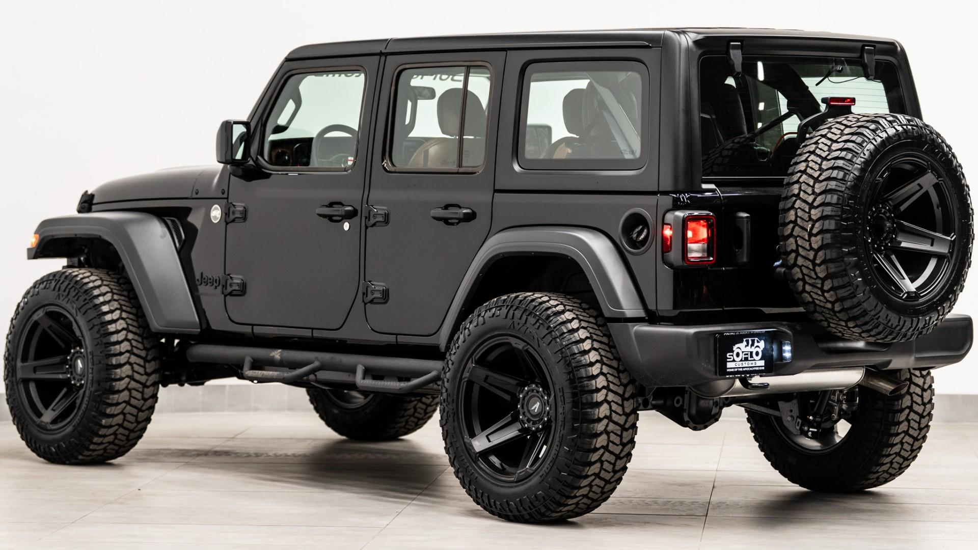 2026 JEEP WRANGLER in Black, photo 11 of 52