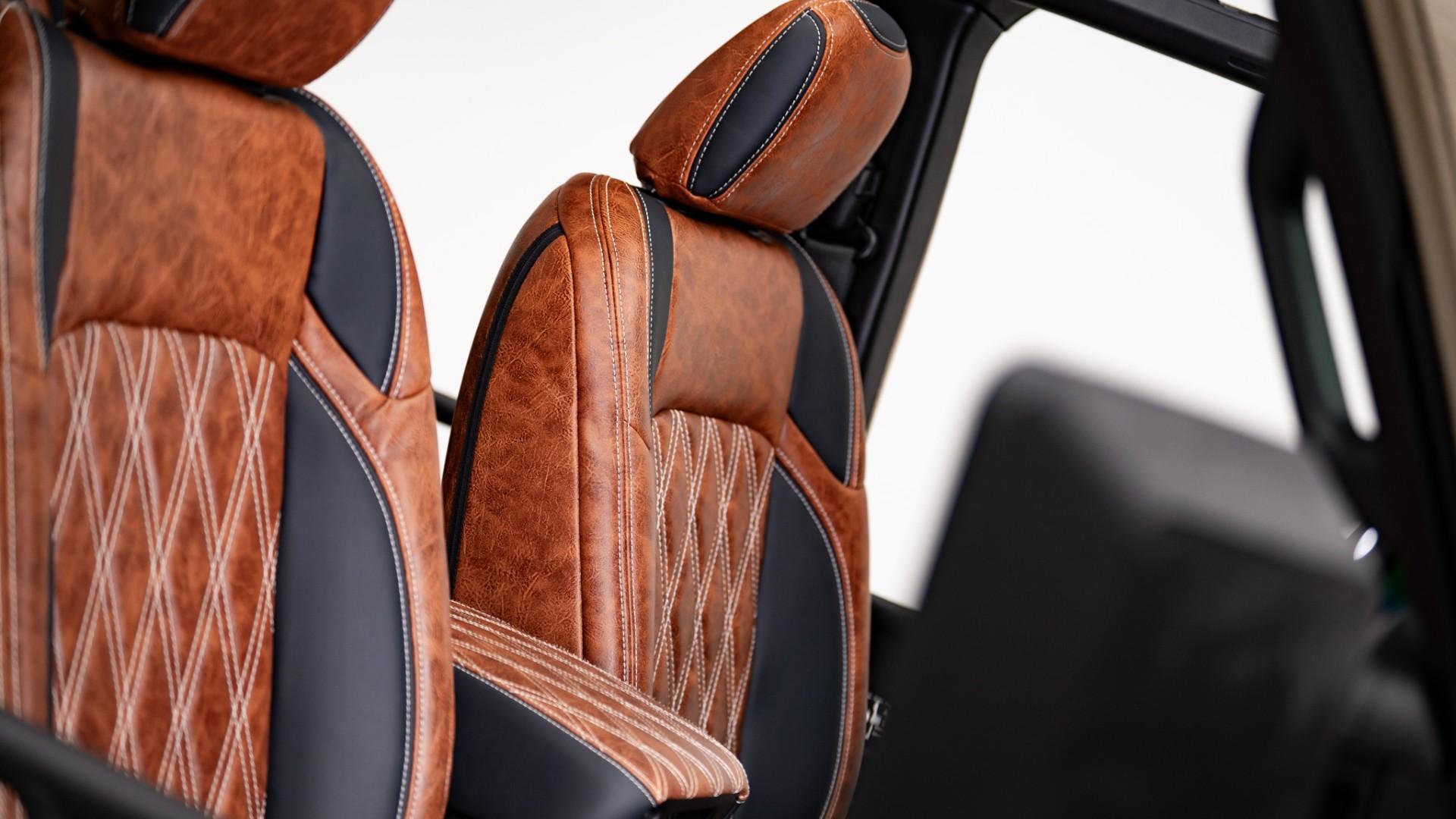 2026 JEEP GLADIATOR in Tan, photo 32 of 58
