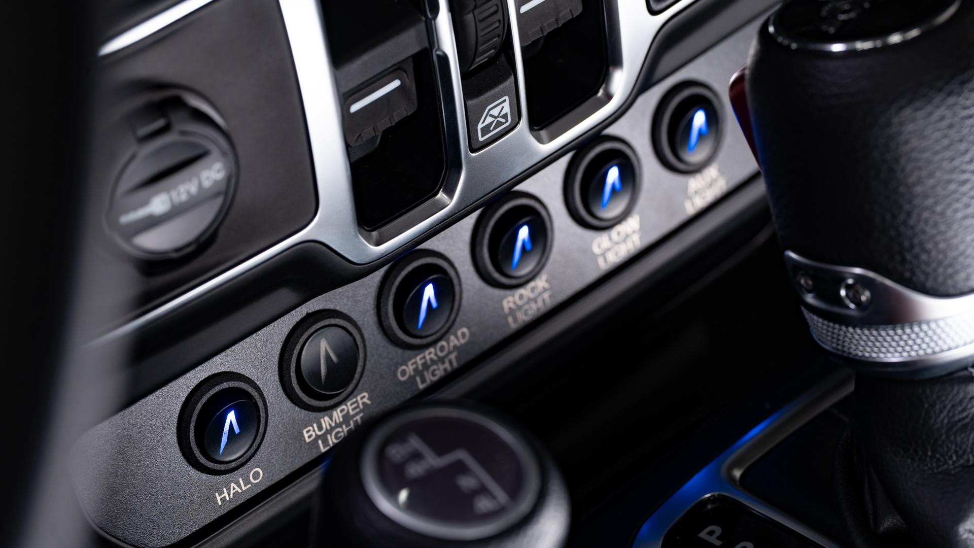 2026 JEEP GLADIATOR in White, photo 33 of 60