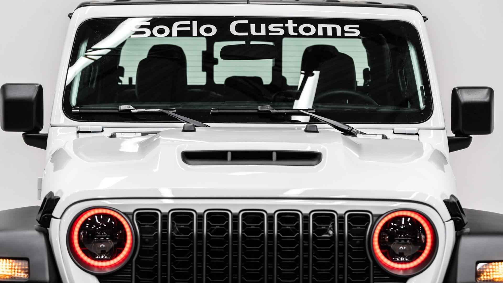 2026 JEEP GLADIATOR in White, photo 44 of 60