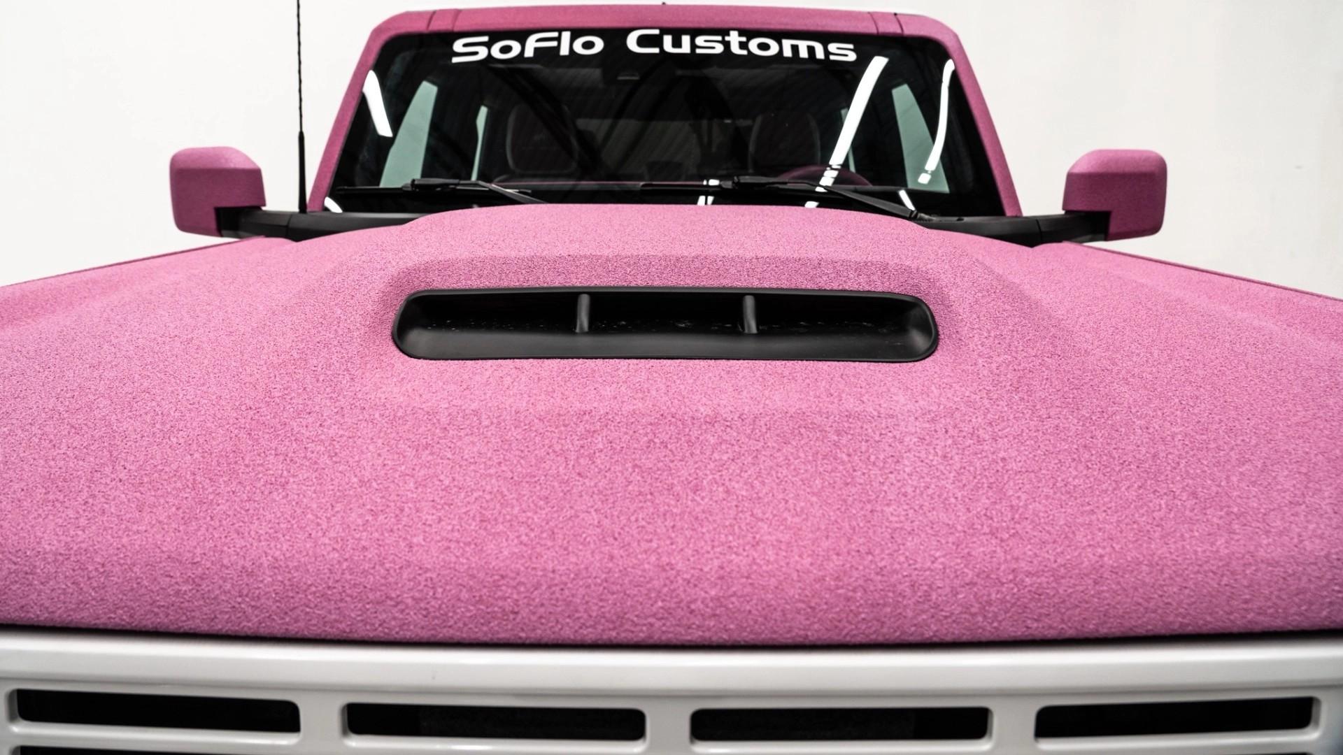 2022 FORD BRONCO in Pink, photo 18 of 44