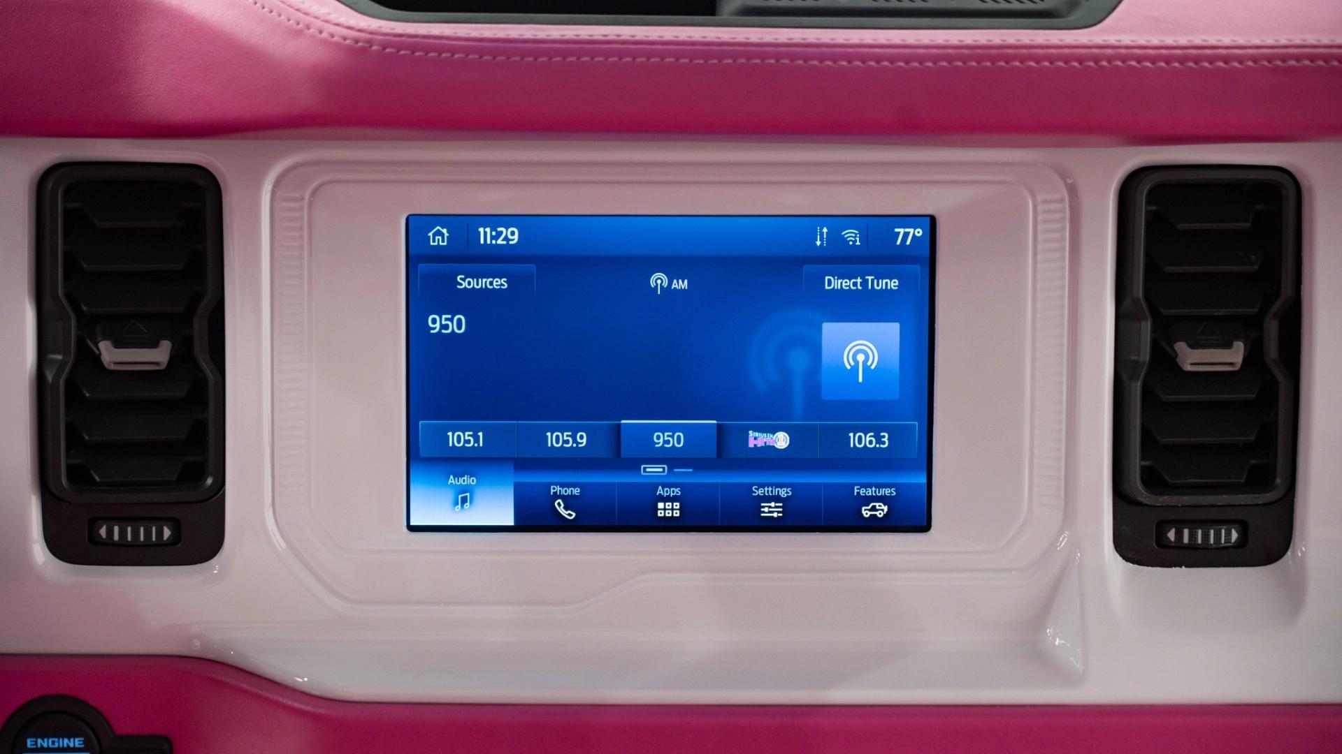 2022 FORD BRONCO in Pink, photo 28 of 44
