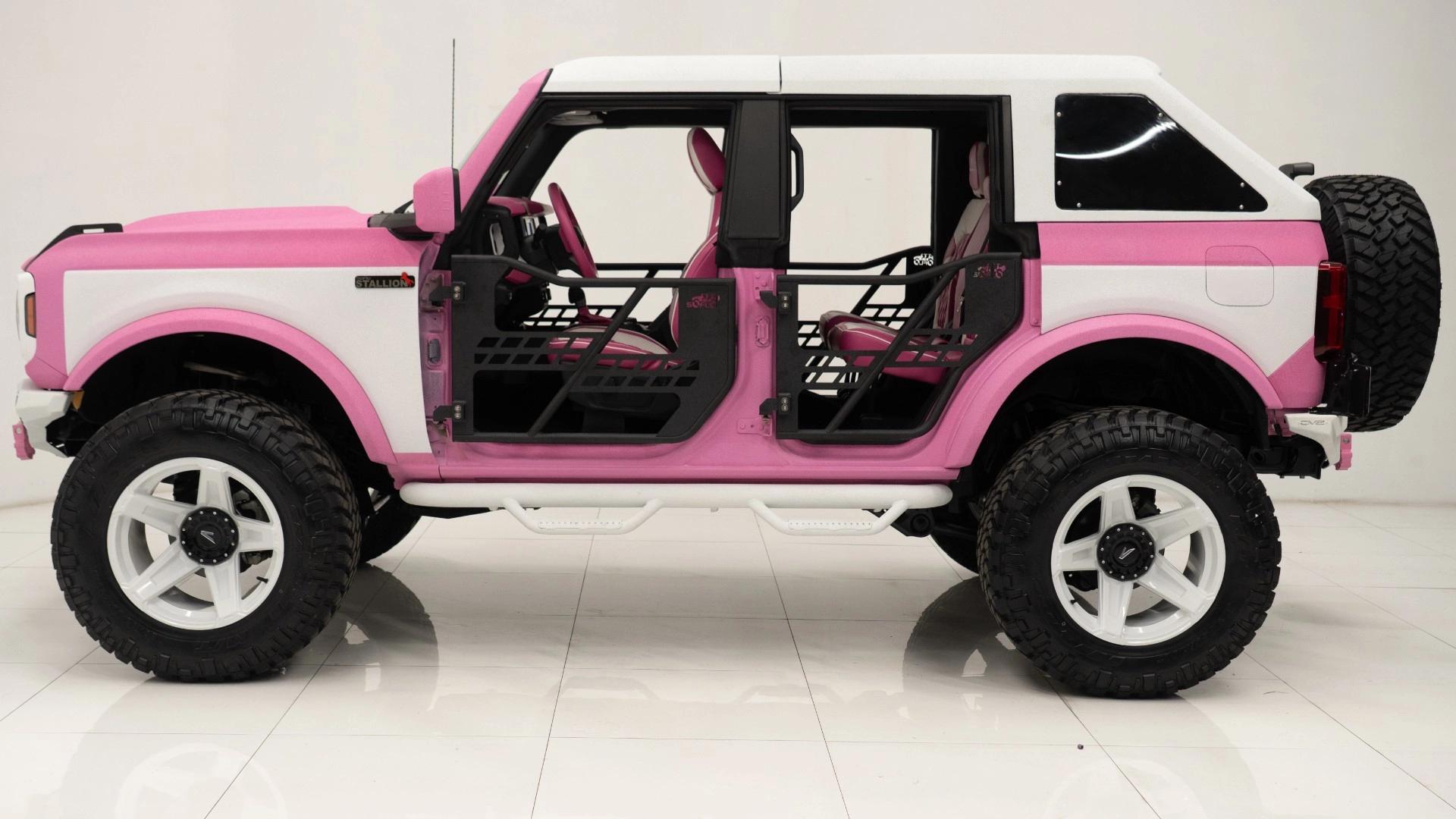 2022 FORD BRONCO in Pink, photo 43 of 44