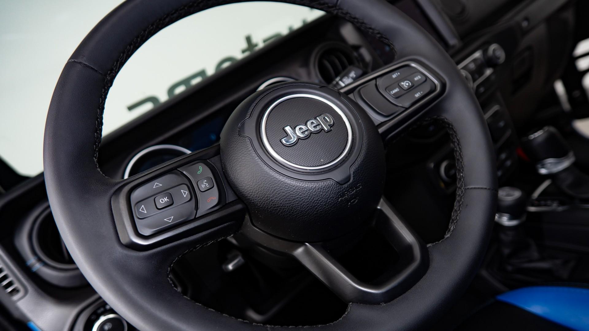 2023 JEEP GLADIATOR in Blue, photo 20 of 54