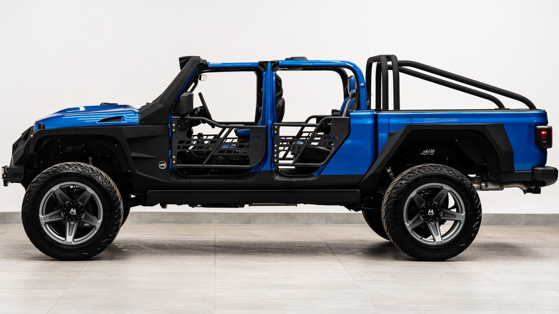 2023 JEEP GLADIATOR in Blue, photo 16 of 54
