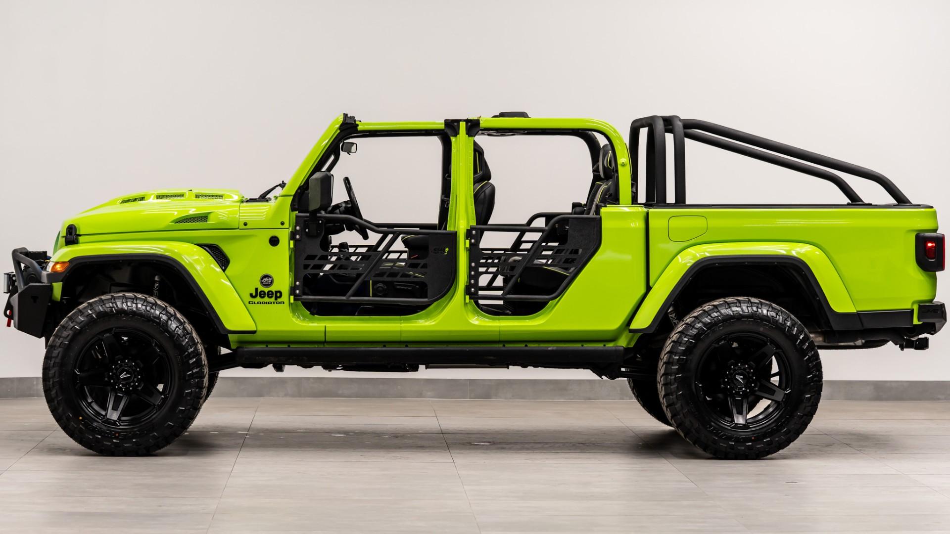 2021 JEEP GLADIATOR in Gecko, photo 15 of 60