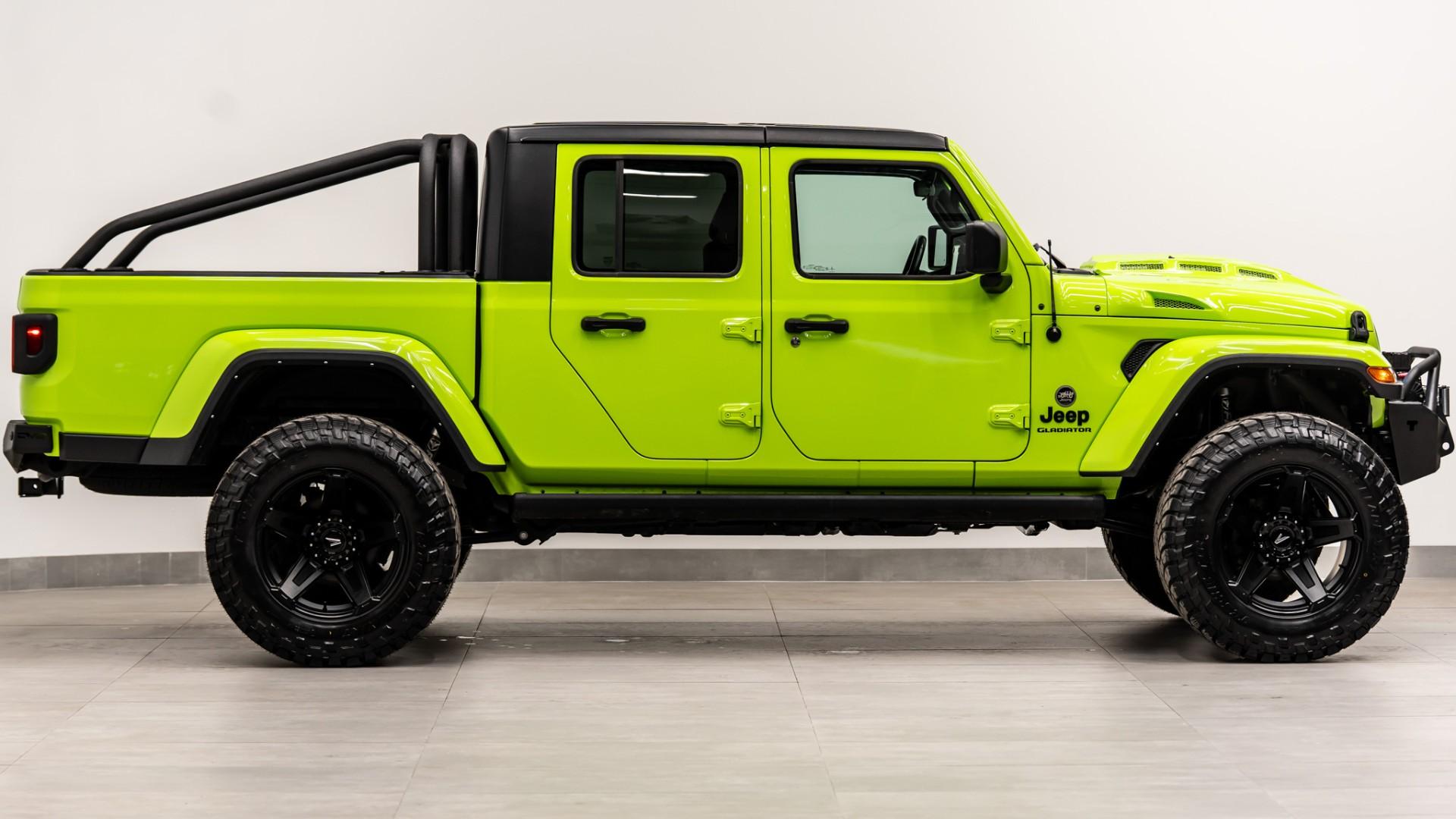 2021 JEEP GLADIATOR in Gecko, photo 7 of 60