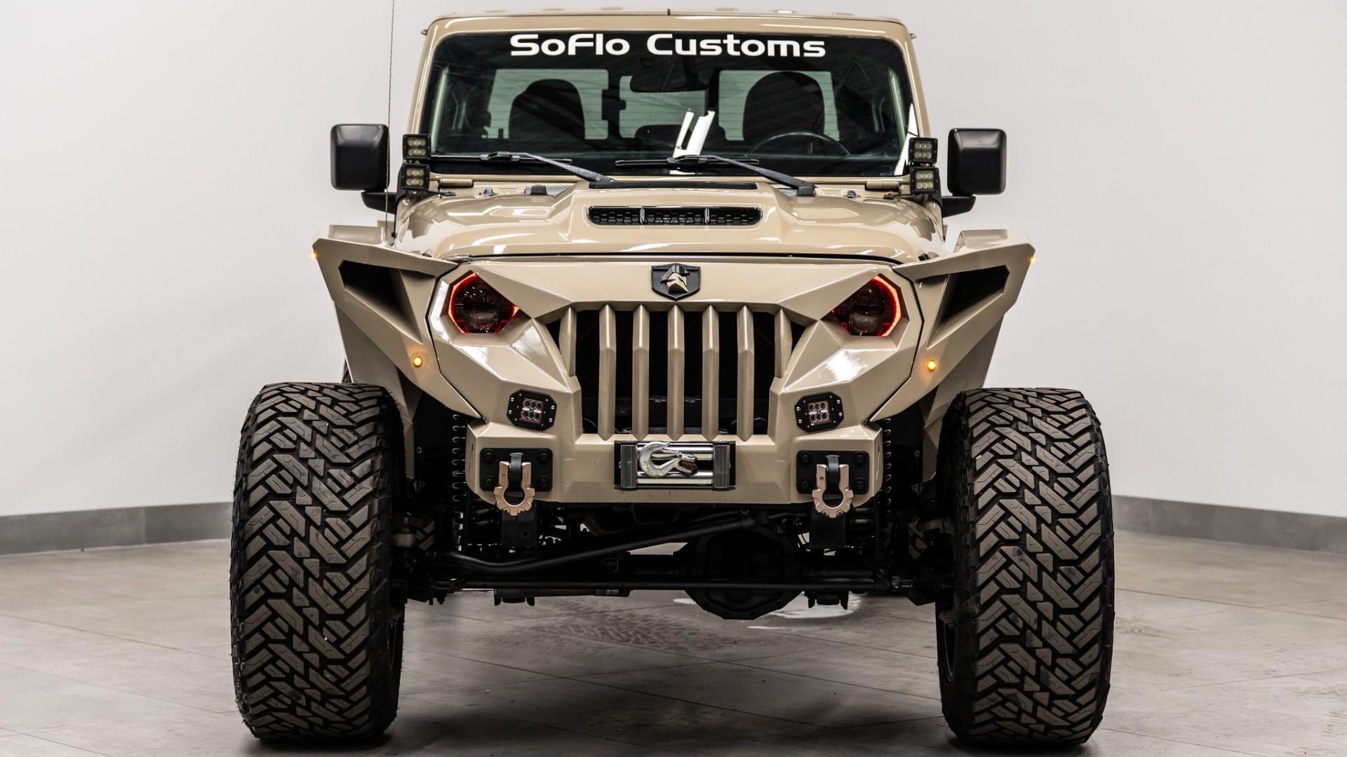 2020 JEEP GLADIATOR in Gobi, photo 5 of 60