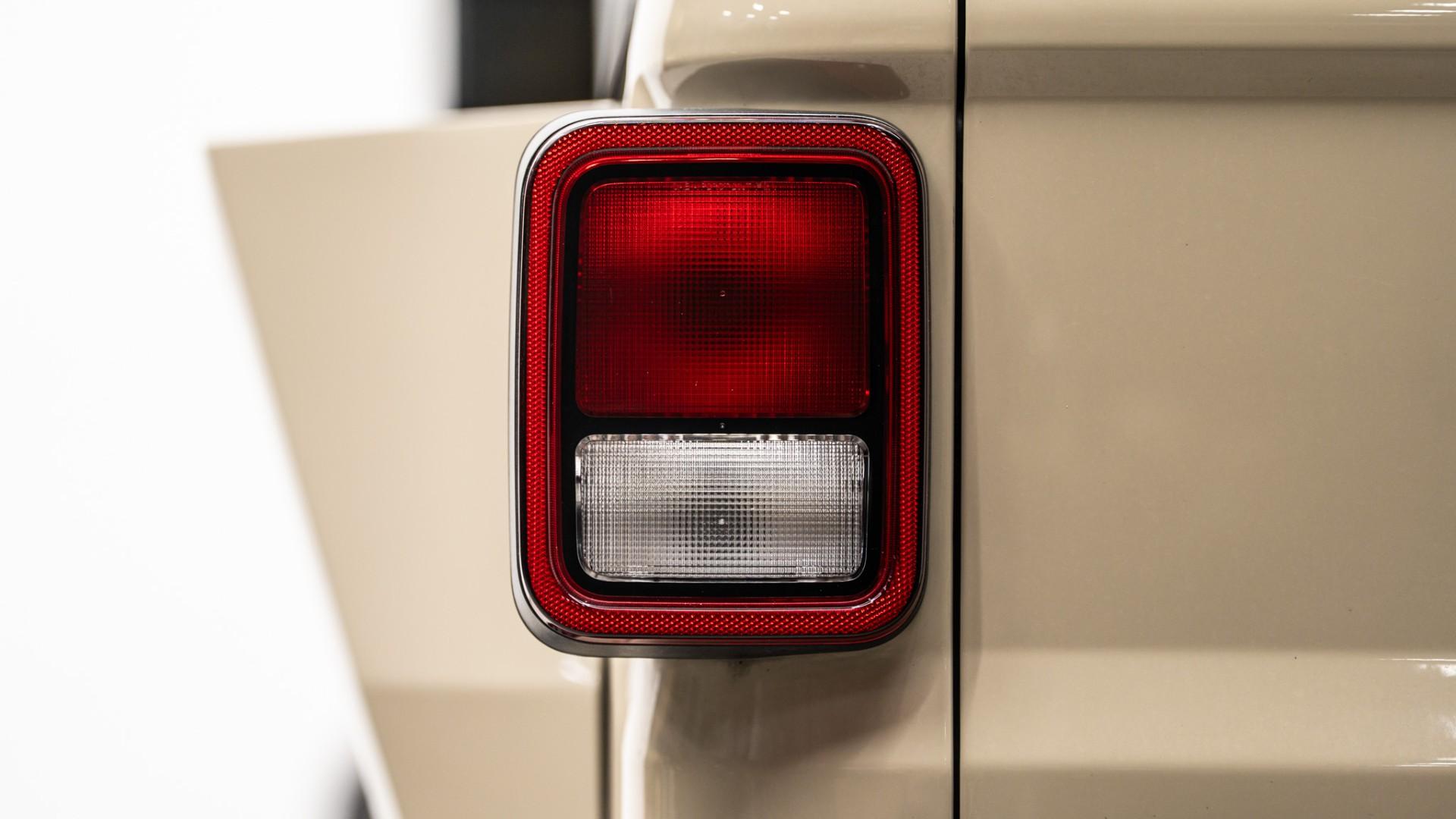 2020 JEEP GLADIATOR in Gobi, photo 29 of 60