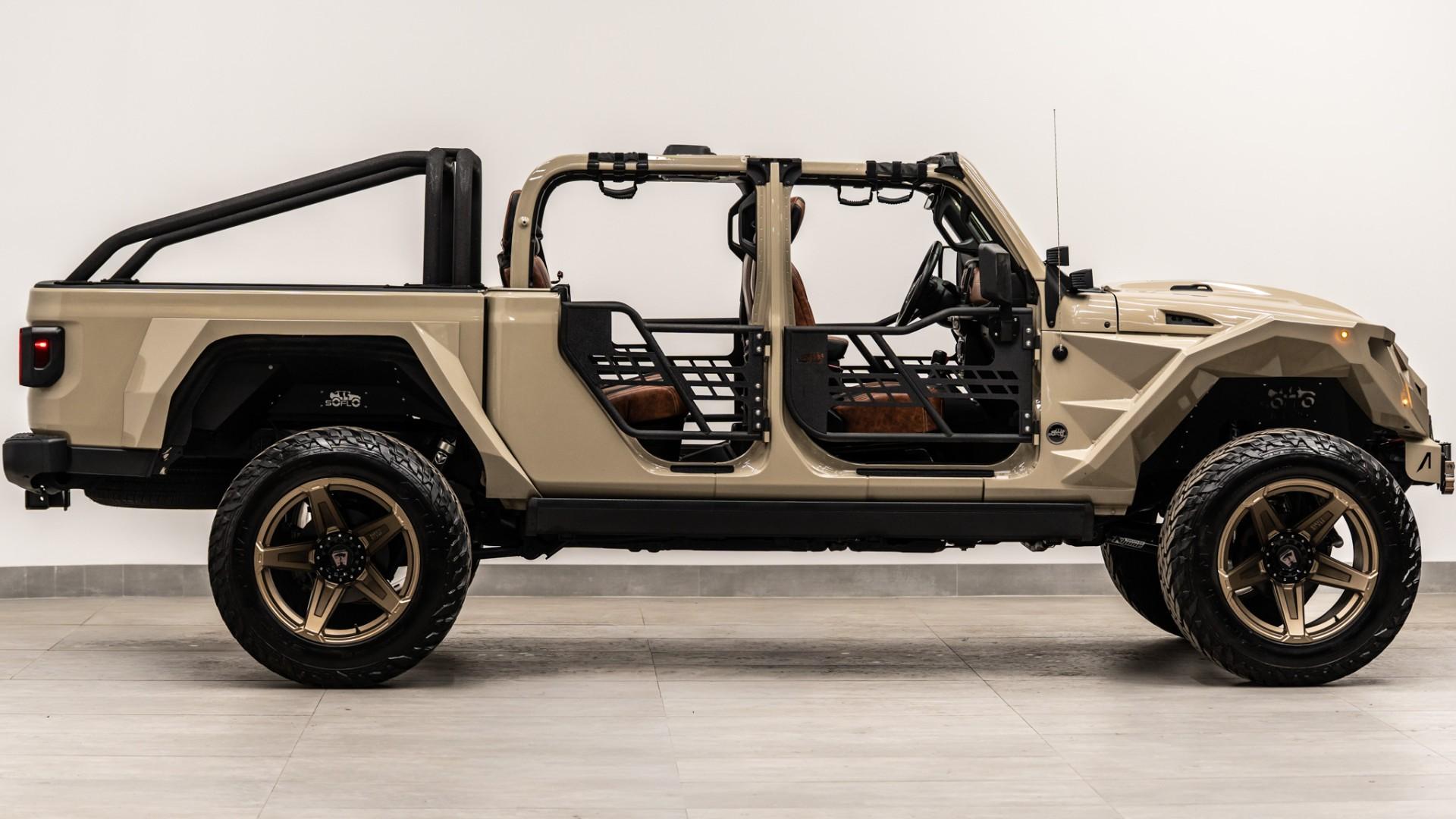 2020 JEEP GLADIATOR in Gobi, photo 39 of 60