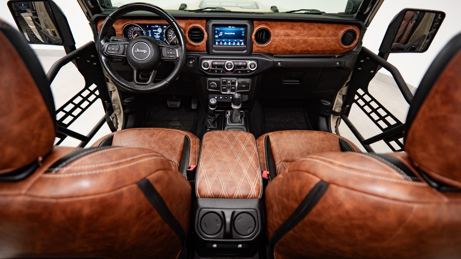 2020 JEEP GLADIATOR in Gobi, photo 2 of 60