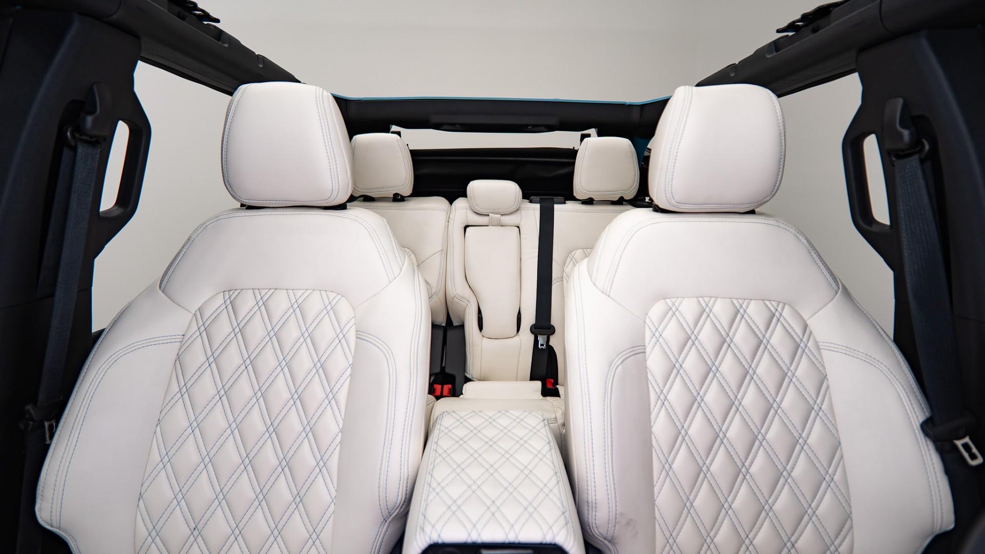 2025 FORD BRONCO in Baby Blue, photo 24 of 58