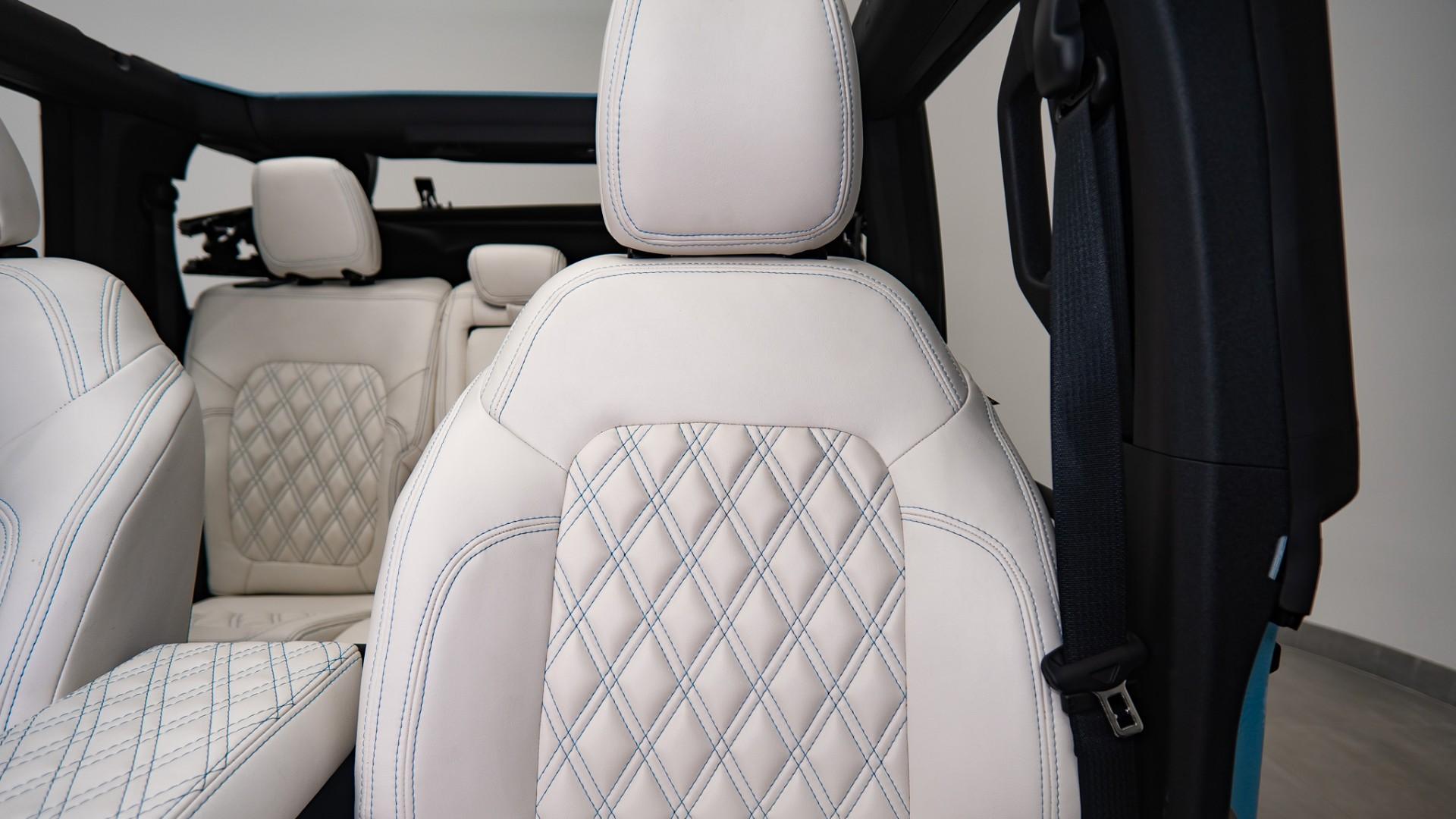 2025 FORD BRONCO in Baby Blue, photo 25 of 58