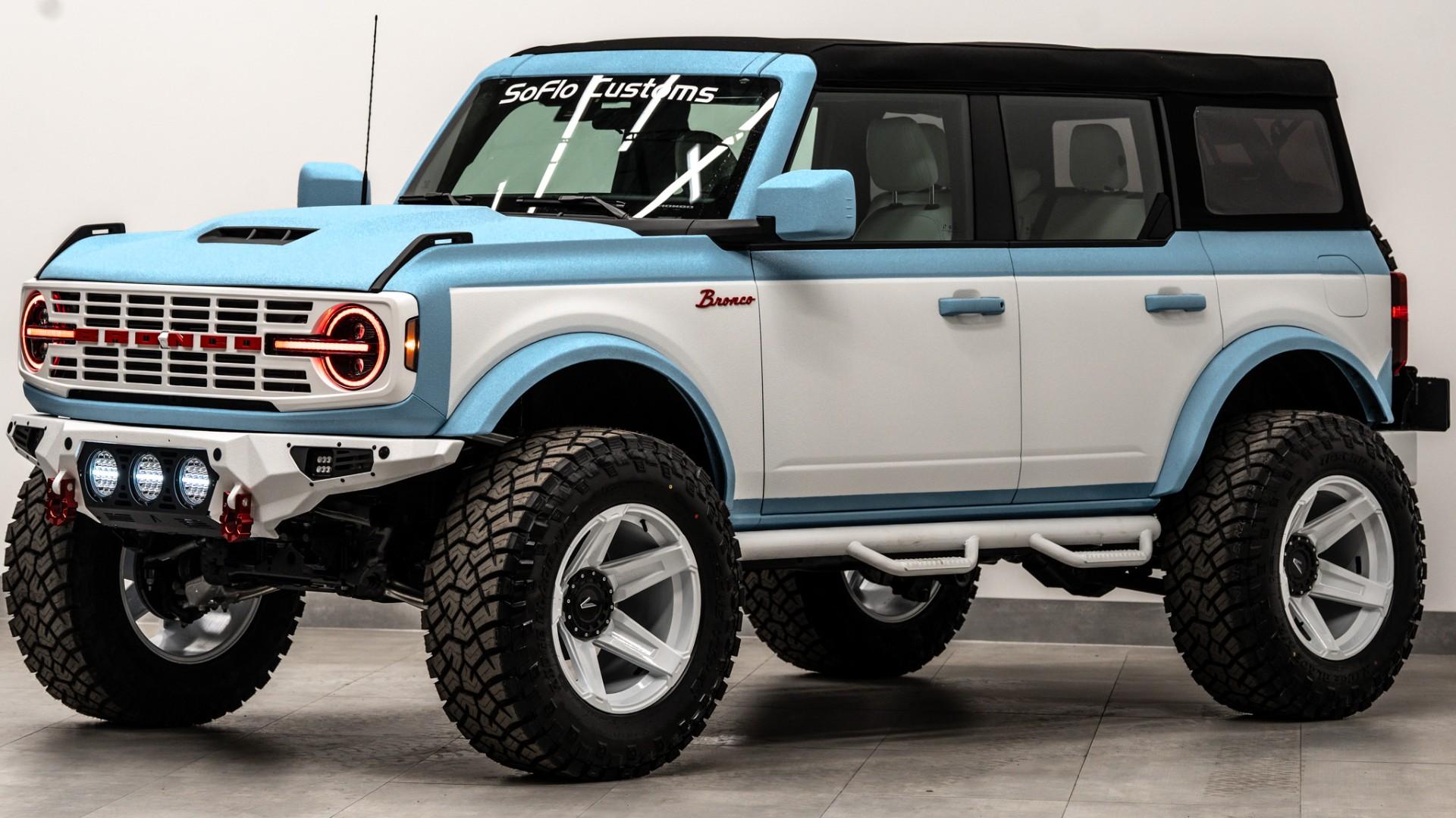 2025 FORD BRONCO in Baby Blue, photo 12 of 58