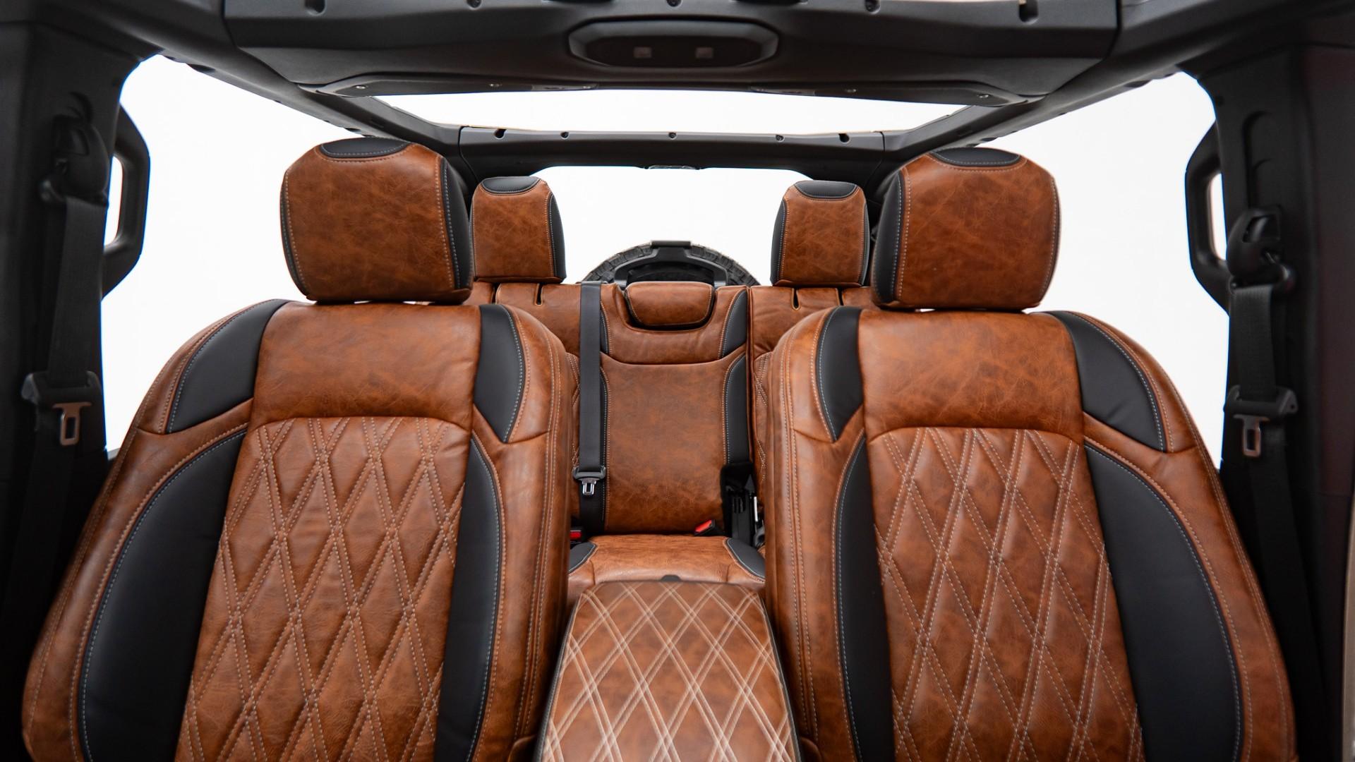 2026 JEEP WRANGLER in Tan, photo 28 of 53