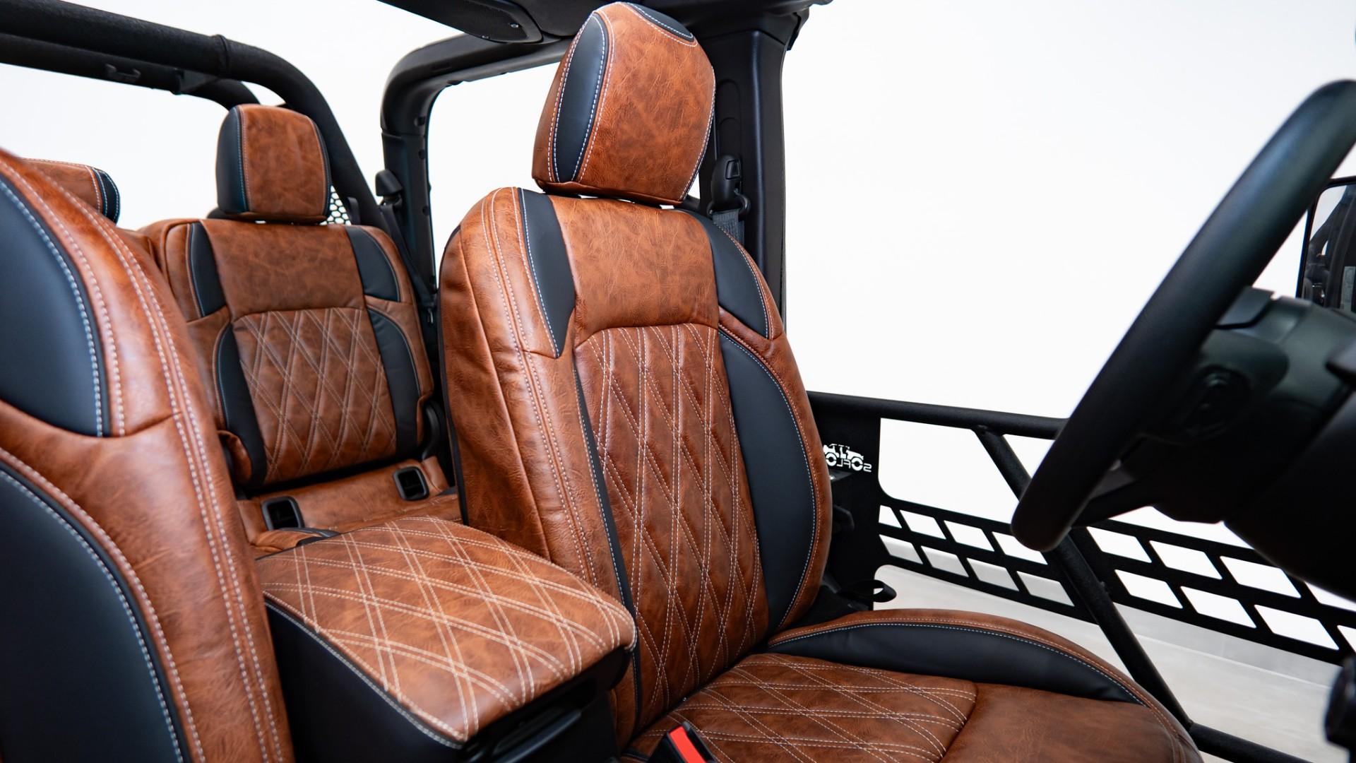 2025 JEEP GLADIATOR in Black, photo 27 of 56