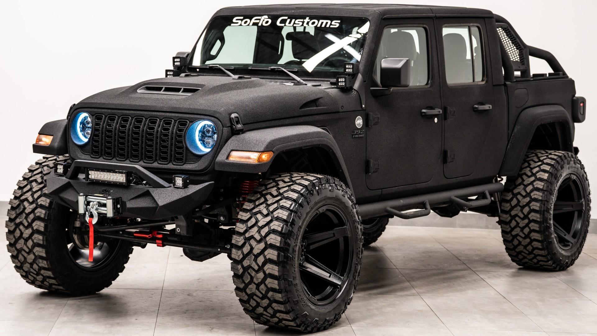 2025 JEEP GLADIATOR in Black, photo 17 of 56