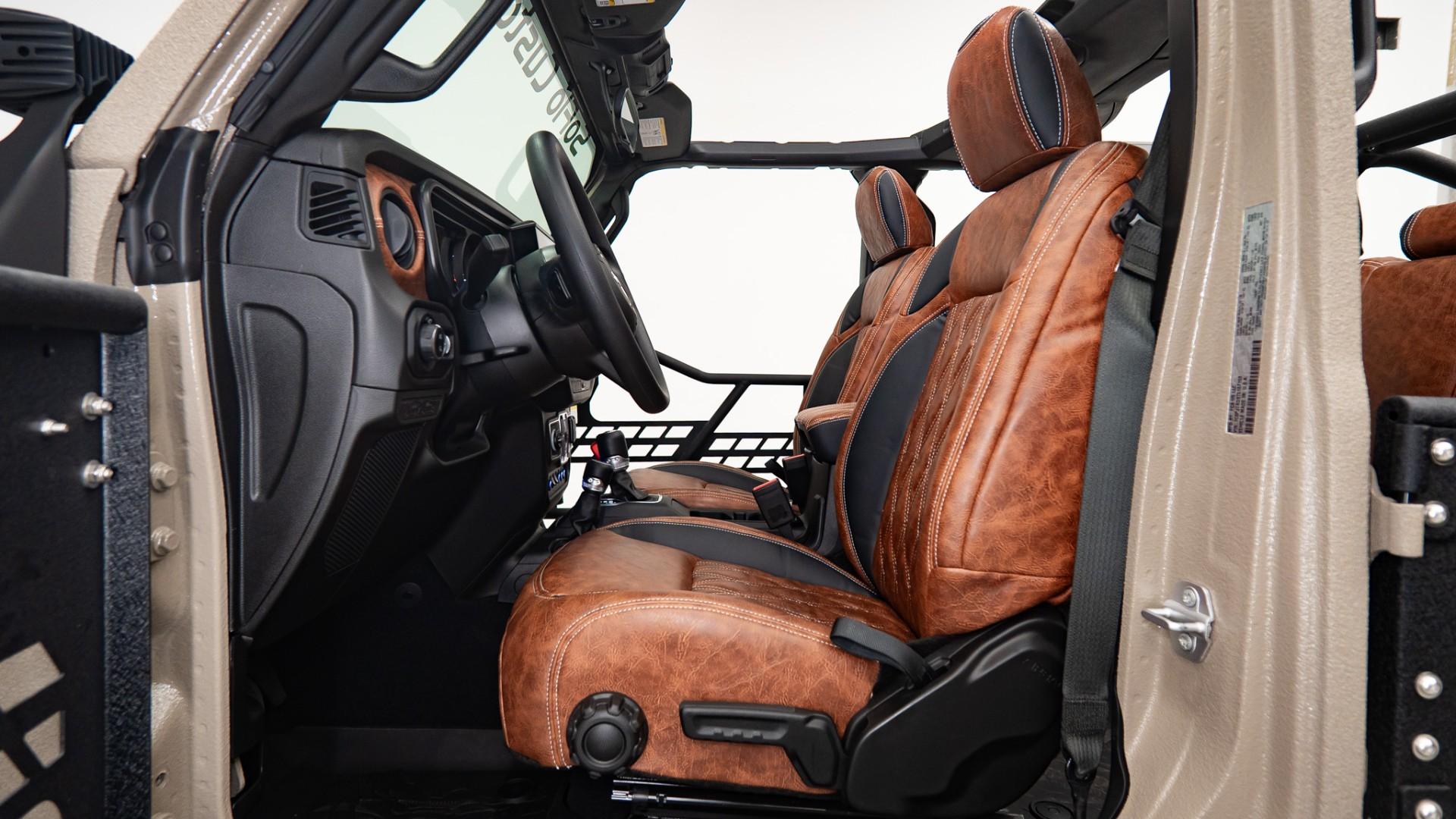 2026 JEEP GLADIATOR in Tan, photo 27 of 55