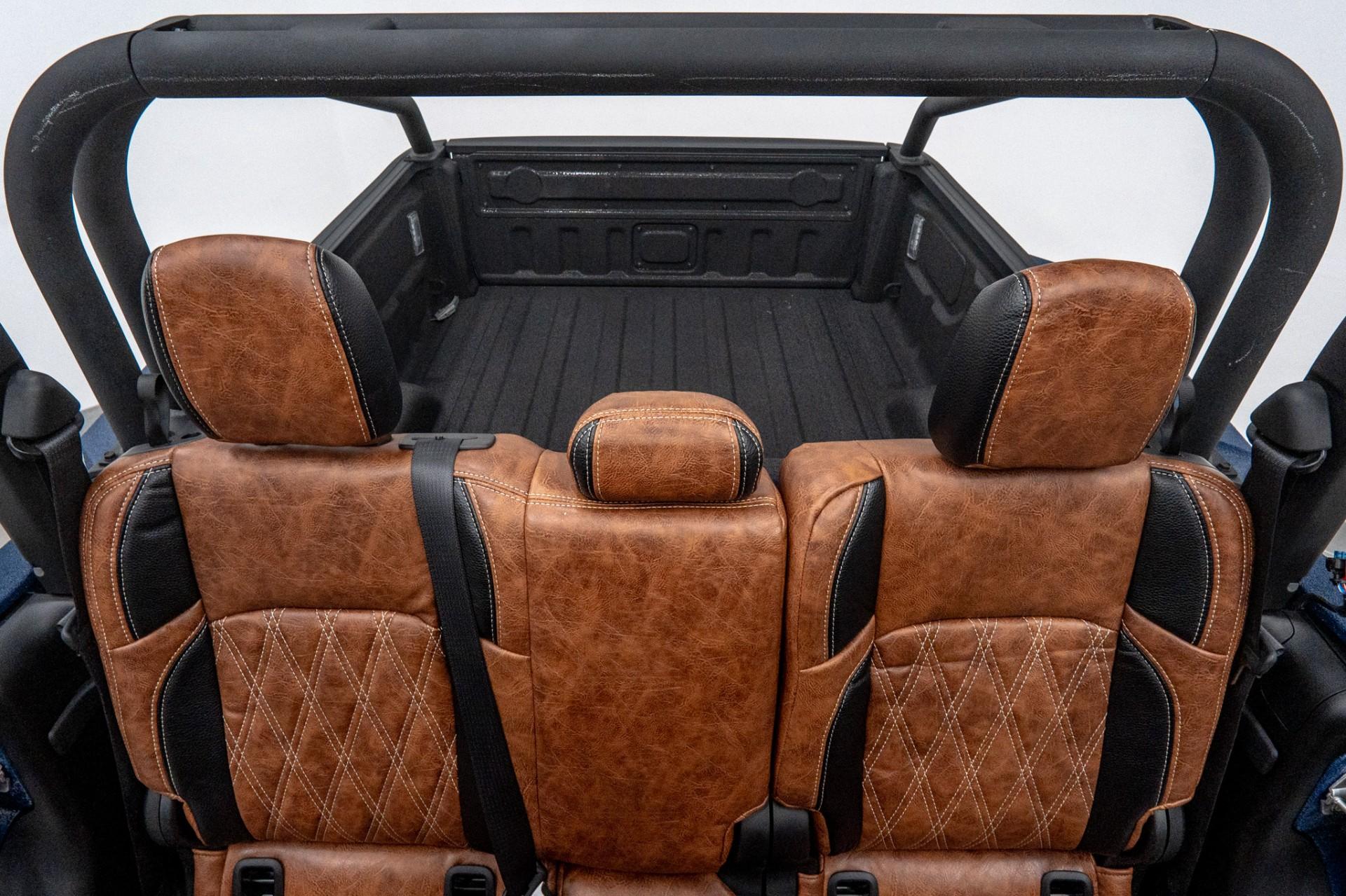 2026 JEEP GLADIATOR in Navy, photo 20 of 58
