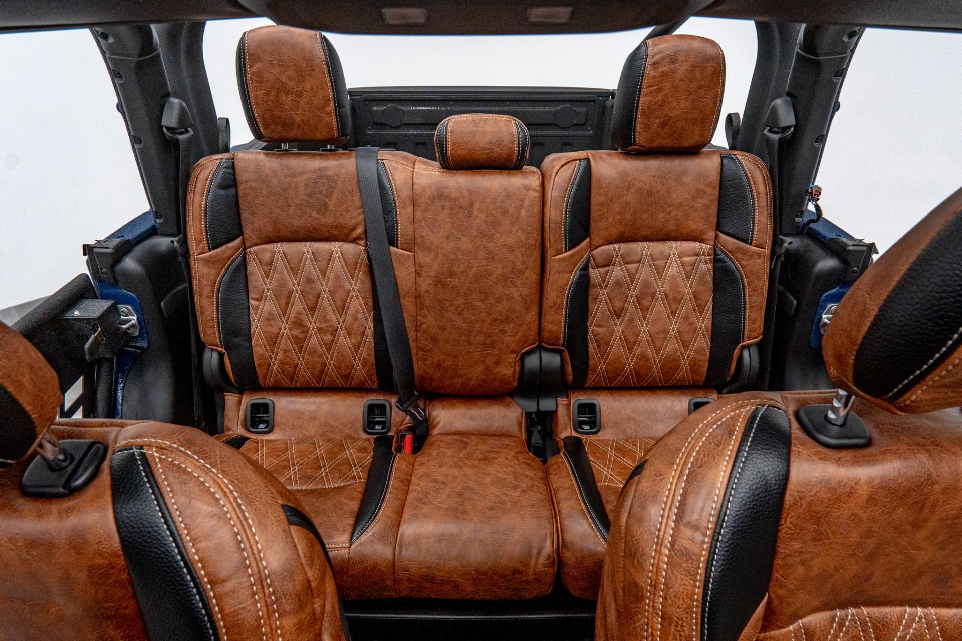 2026 JEEP GLADIATOR in Navy, photo 21 of 58