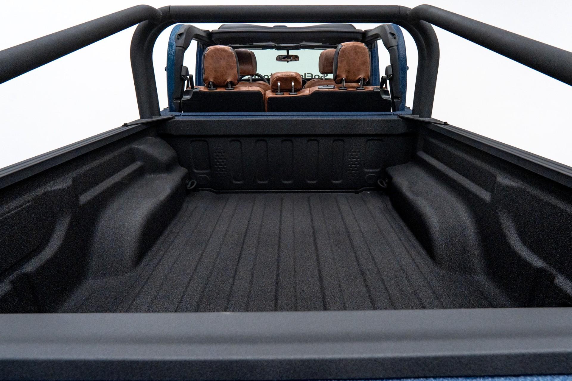 2026 JEEP GLADIATOR in Navy, photo 31 of 58