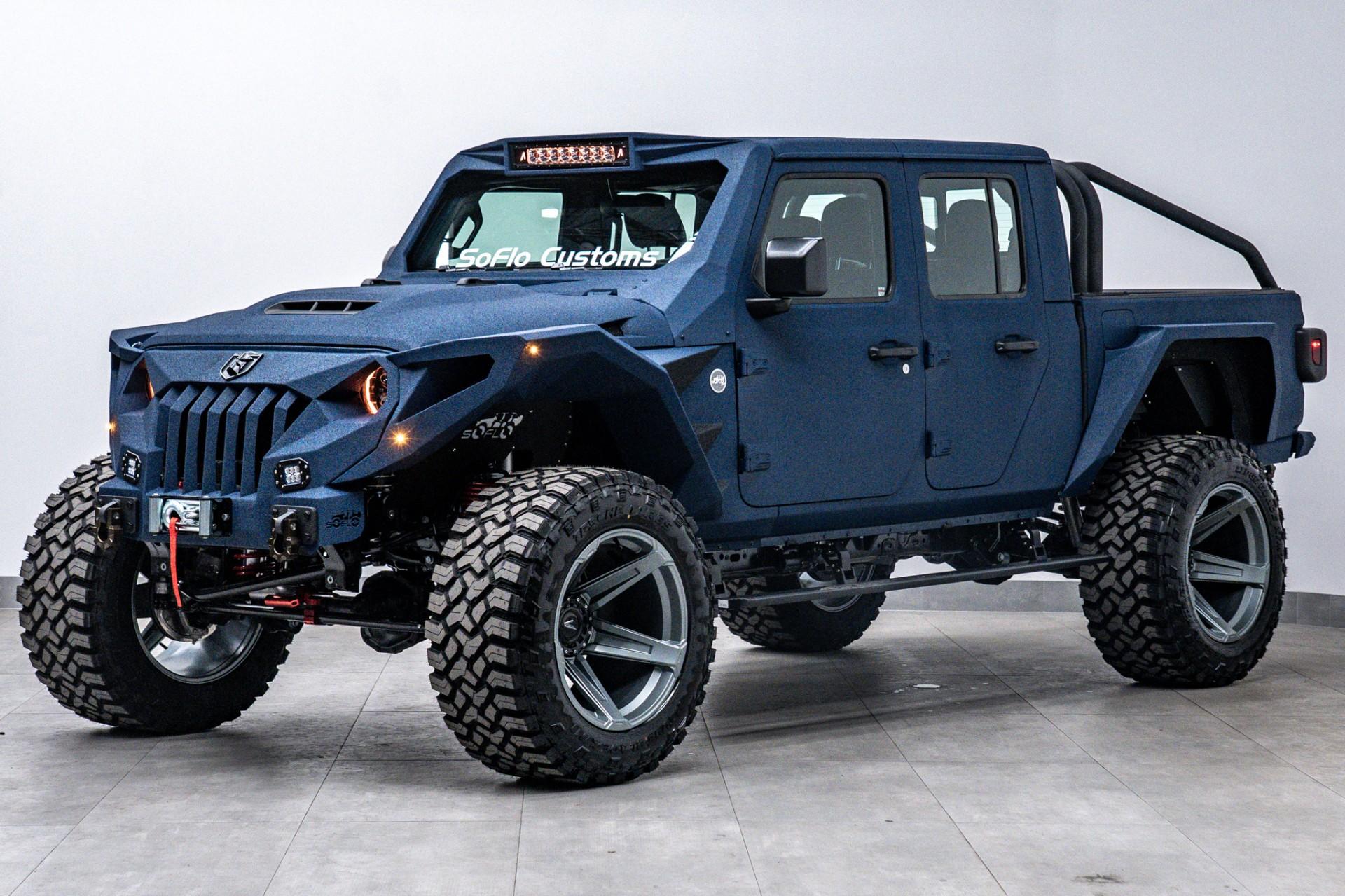 2026 JEEP GLADIATOR in Navy, photo 12 of 58