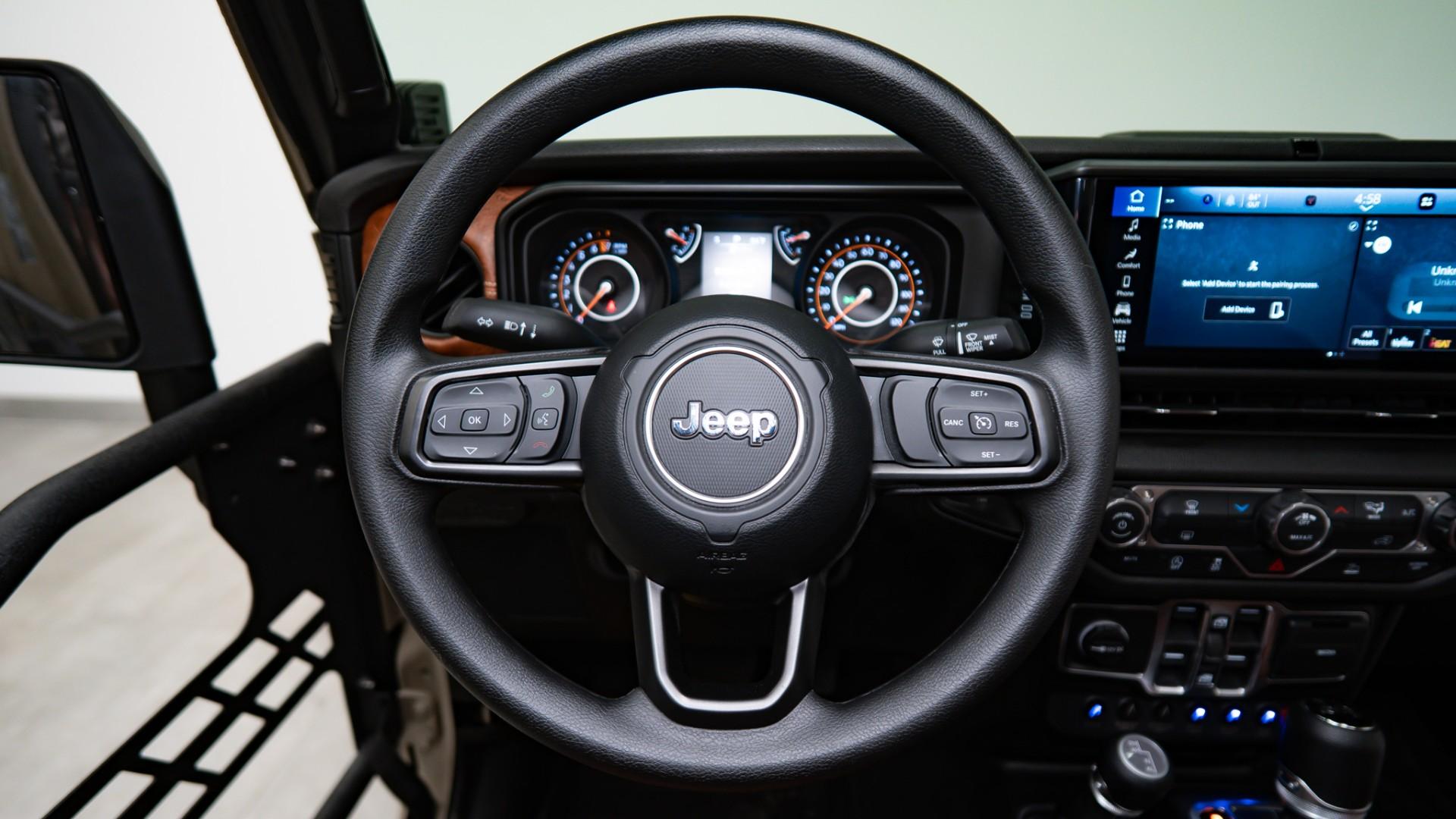 2026 JEEP GLADIATOR in Tan, photo 17 of 59