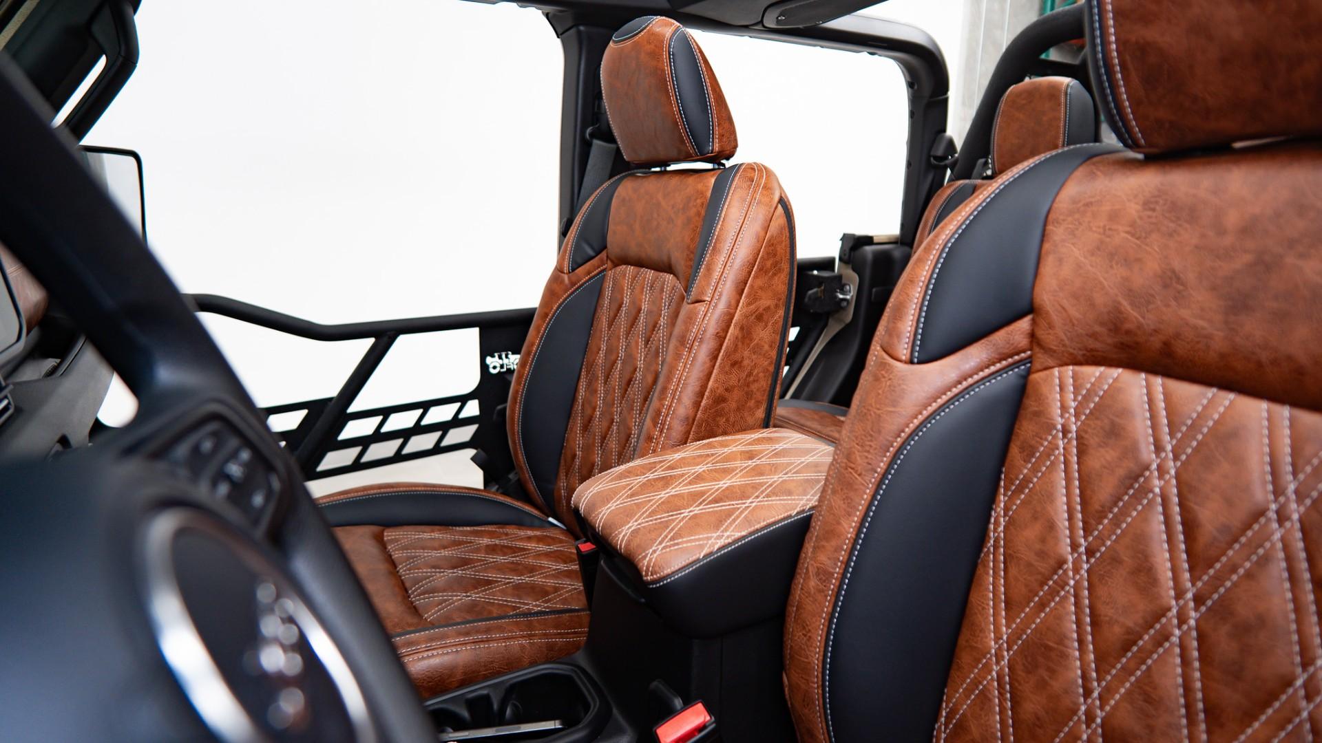 2026 JEEP GLADIATOR in Tan, photo 18 of 59
