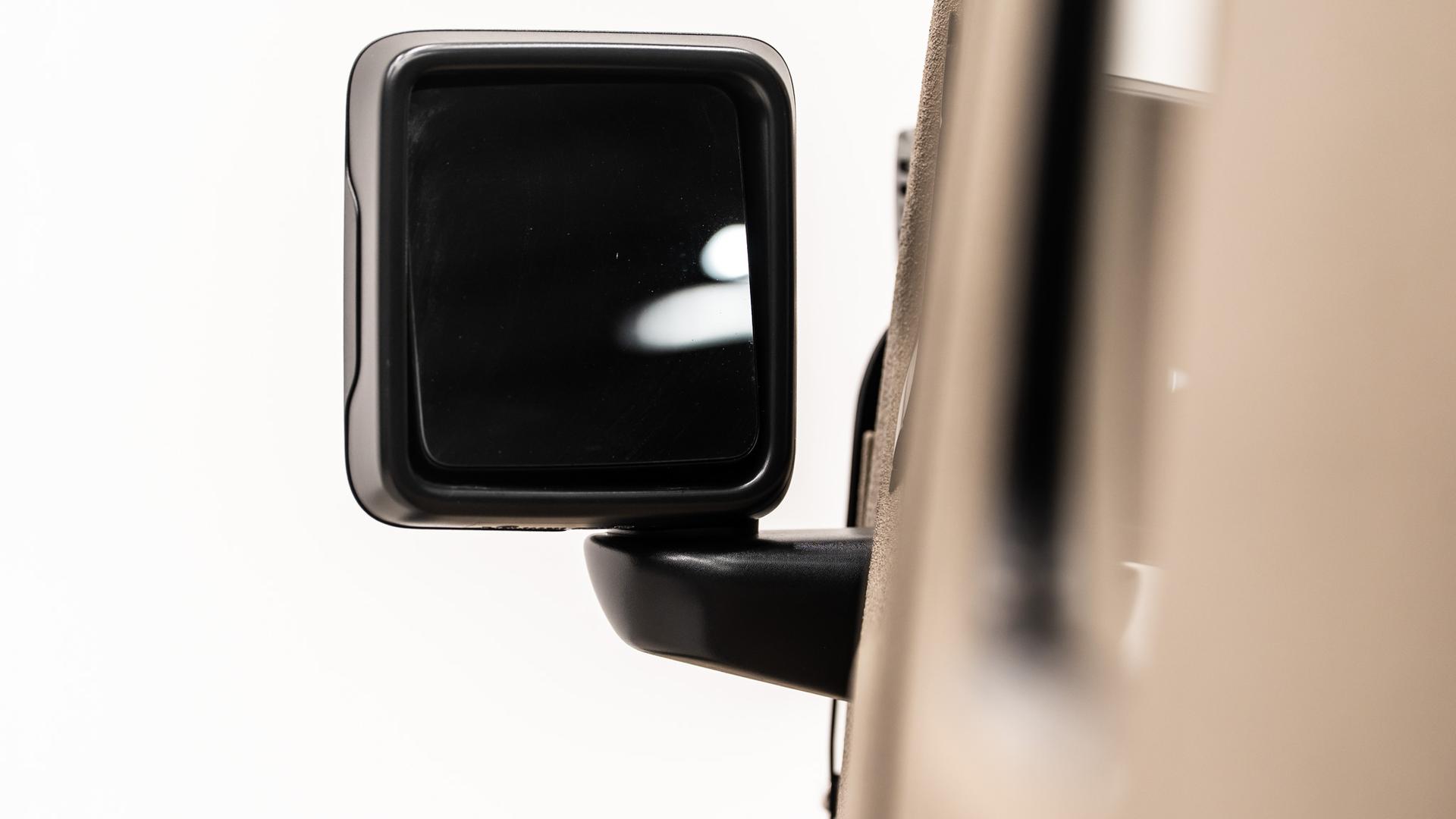 2026 JEEP GLADIATOR in Tan, photo 40 of 59