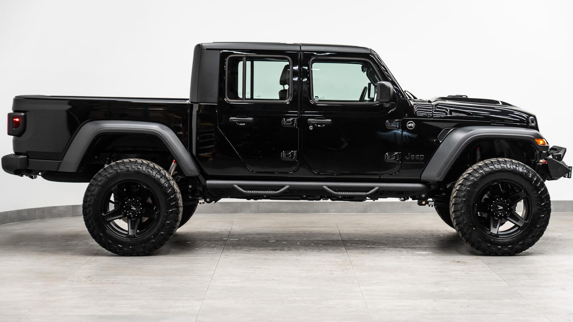 2026 JEEP GLADIATOR in Black, photo 7 of 58