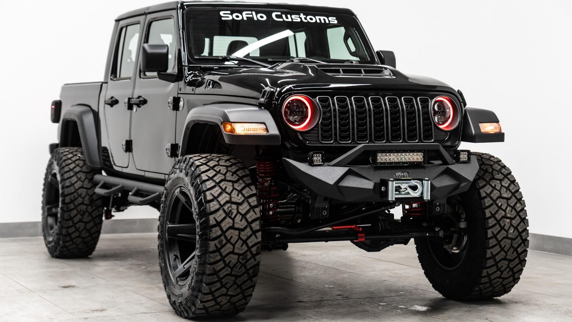 2026 JEEP GLADIATOR in Black, photo 5 of 5