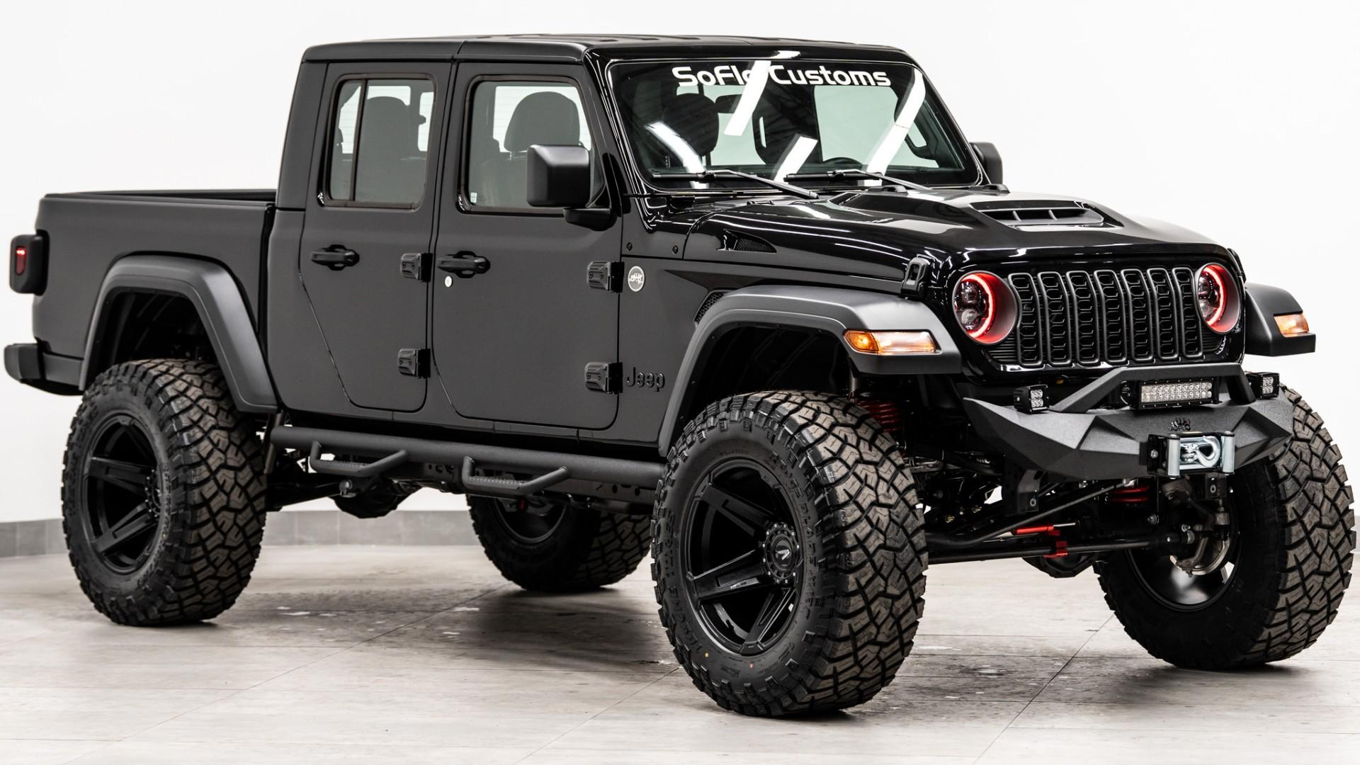 2026 JEEP GLADIATOR in Black, photo 6 of 58