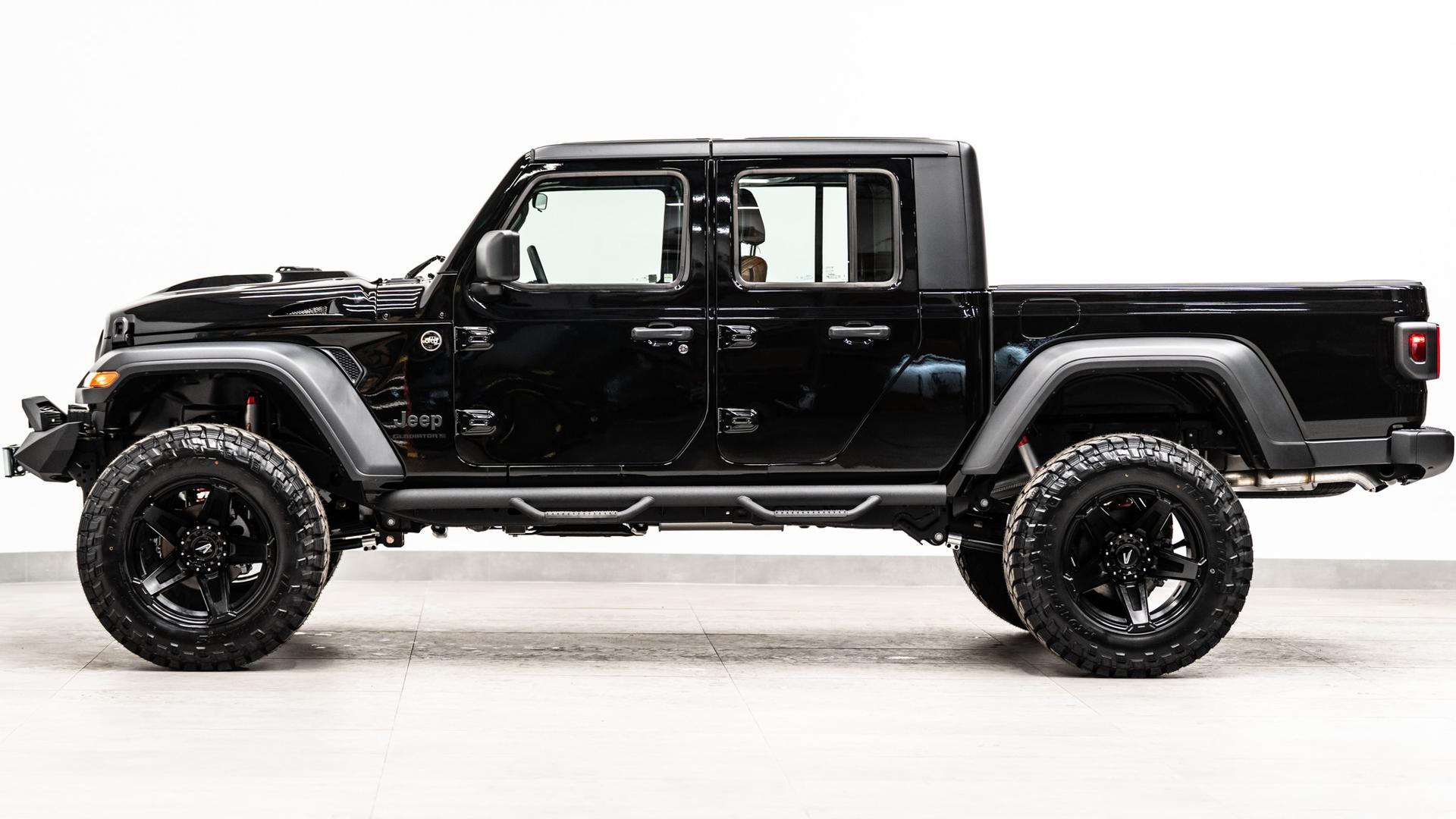 2026 JEEP GLADIATOR in Black, photo 13 of 58