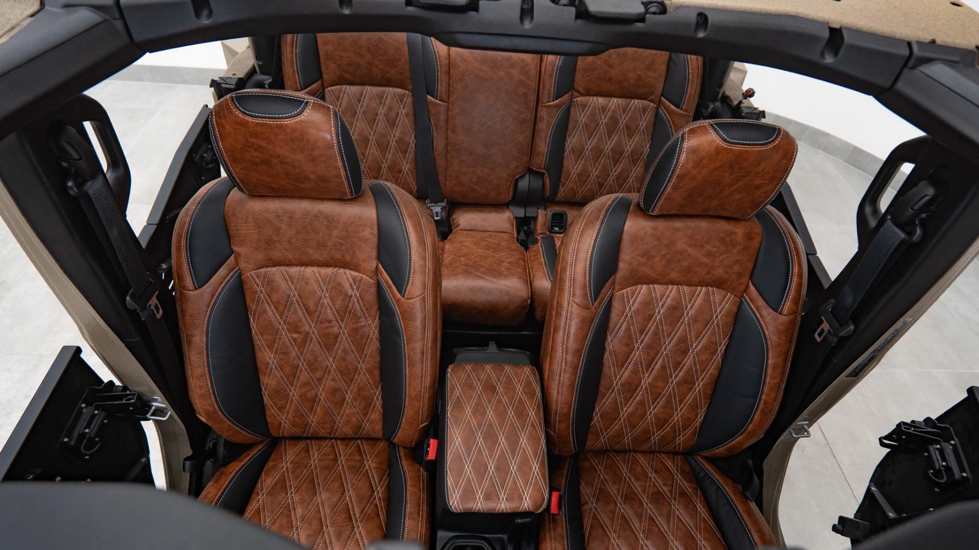 2026 JEEP GLADIATOR in Tan, photo 26 of 54
