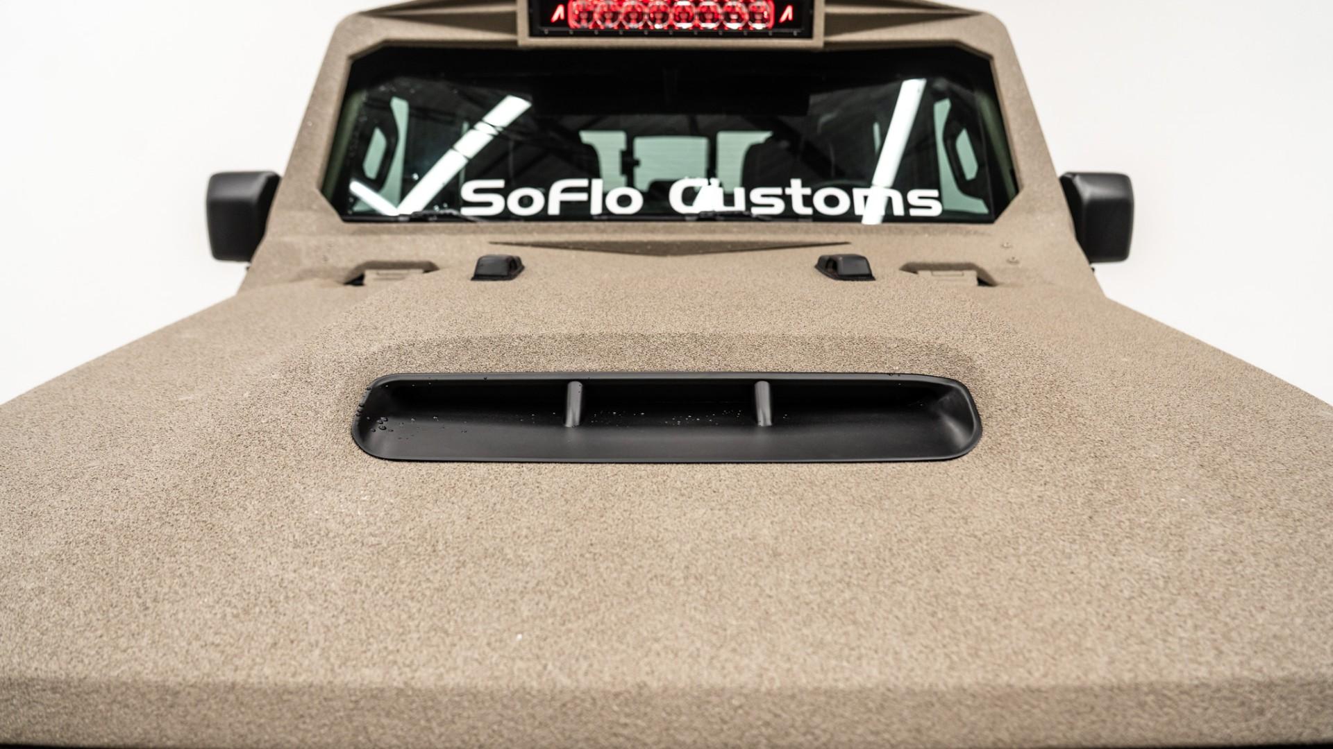 2026 JEEP GLADIATOR in Tan, photo 19 of 54