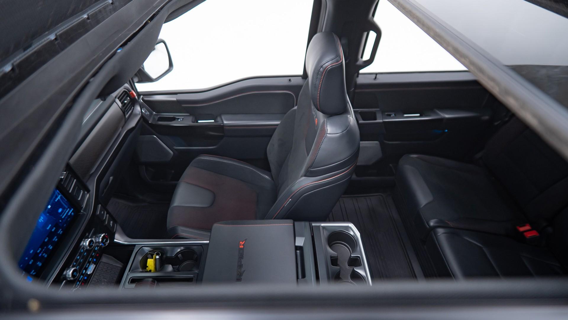 2025 FORD F-150 RAPTOR R in Black, photo 31 of 49