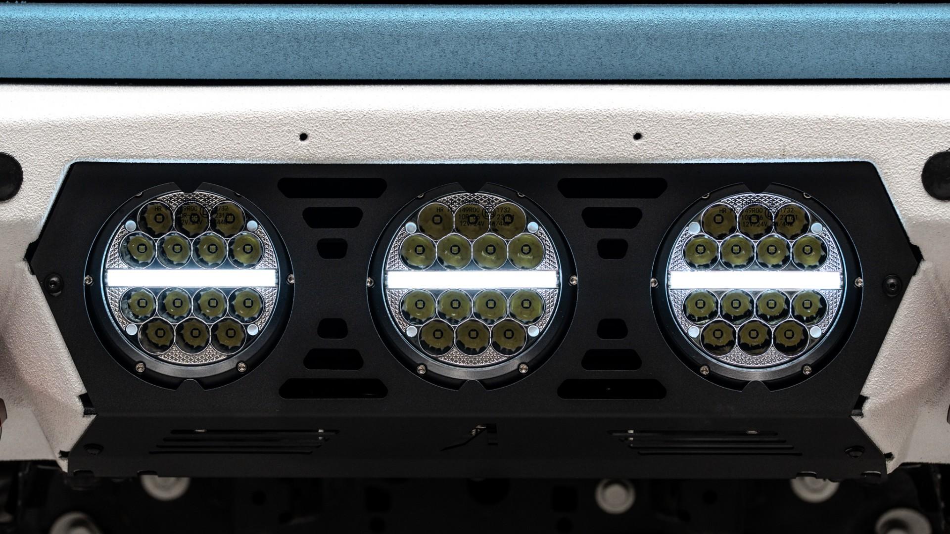 2024 FORD BRONCO in Baby Blue, photo 35 of 50
