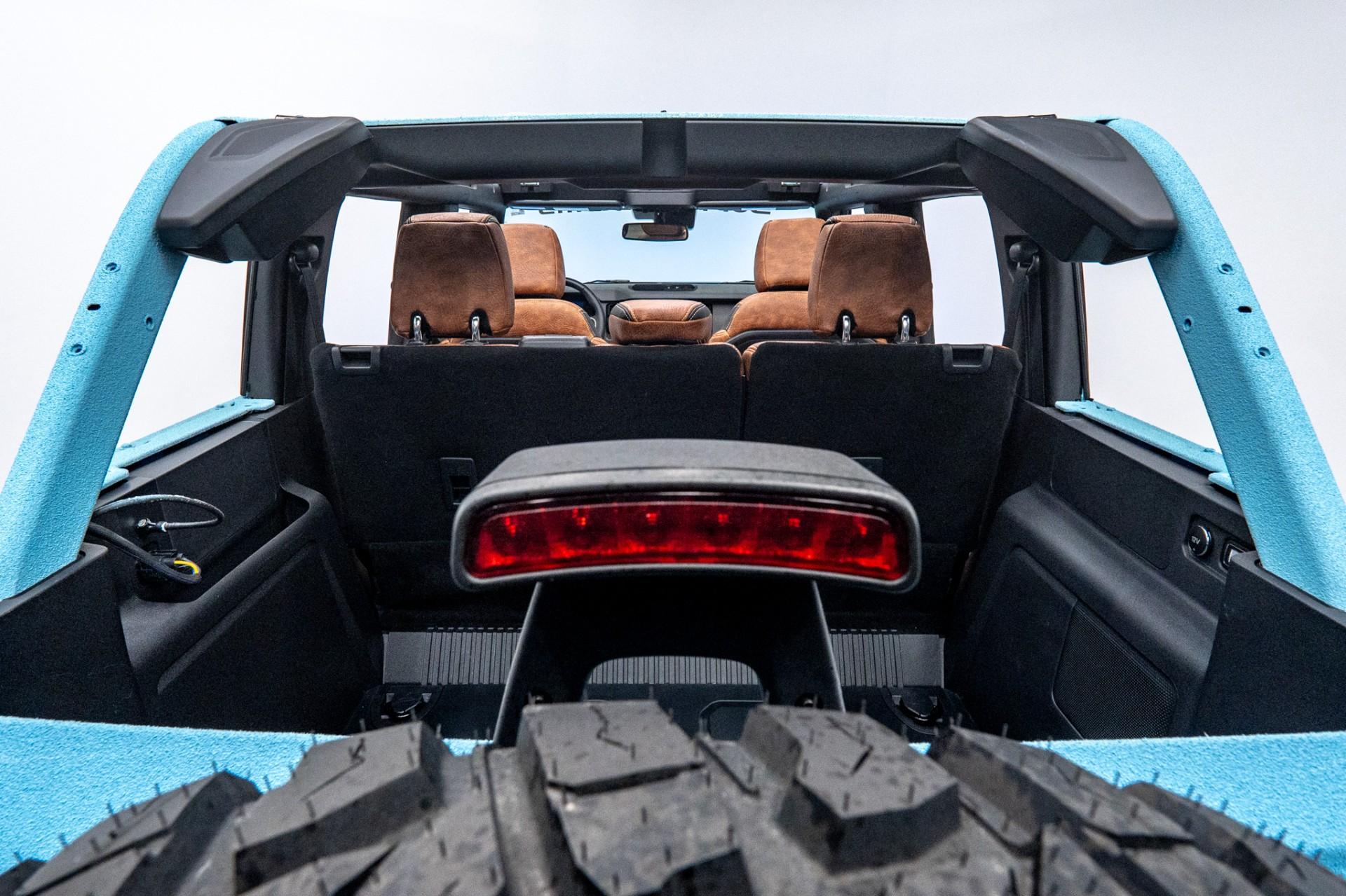 2024 FORD BRONCO in Baby Blue, photo 27 of 60