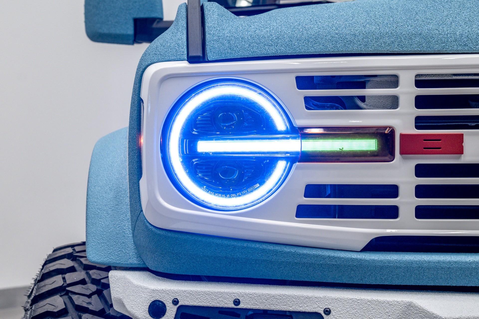 2024 FORD BRONCO in Baby Blue, photo 46 of 60